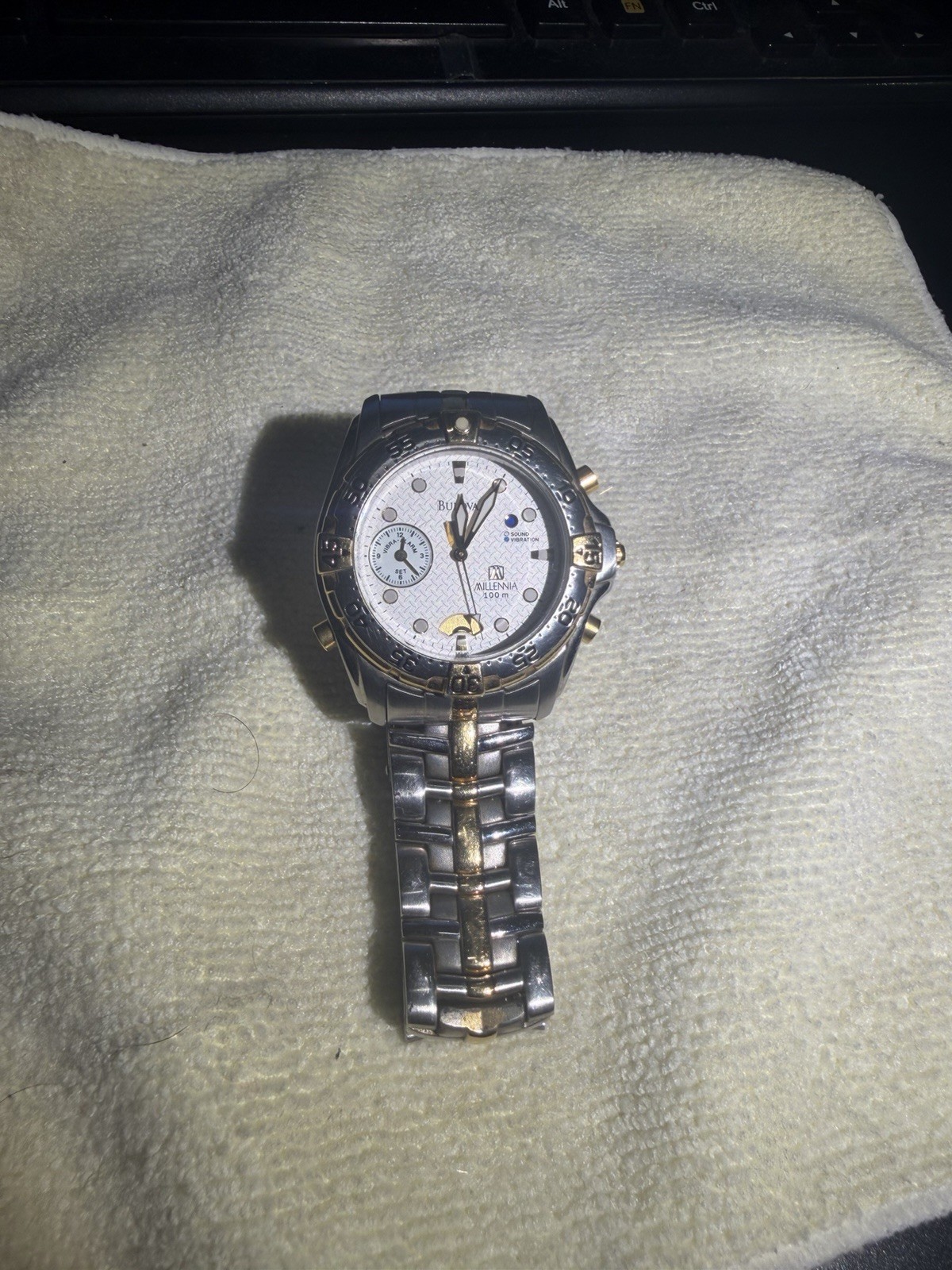 Bulova 98A48 Millennia Vibra Alarm White Dial Two Tone 40mm PLEASE READ