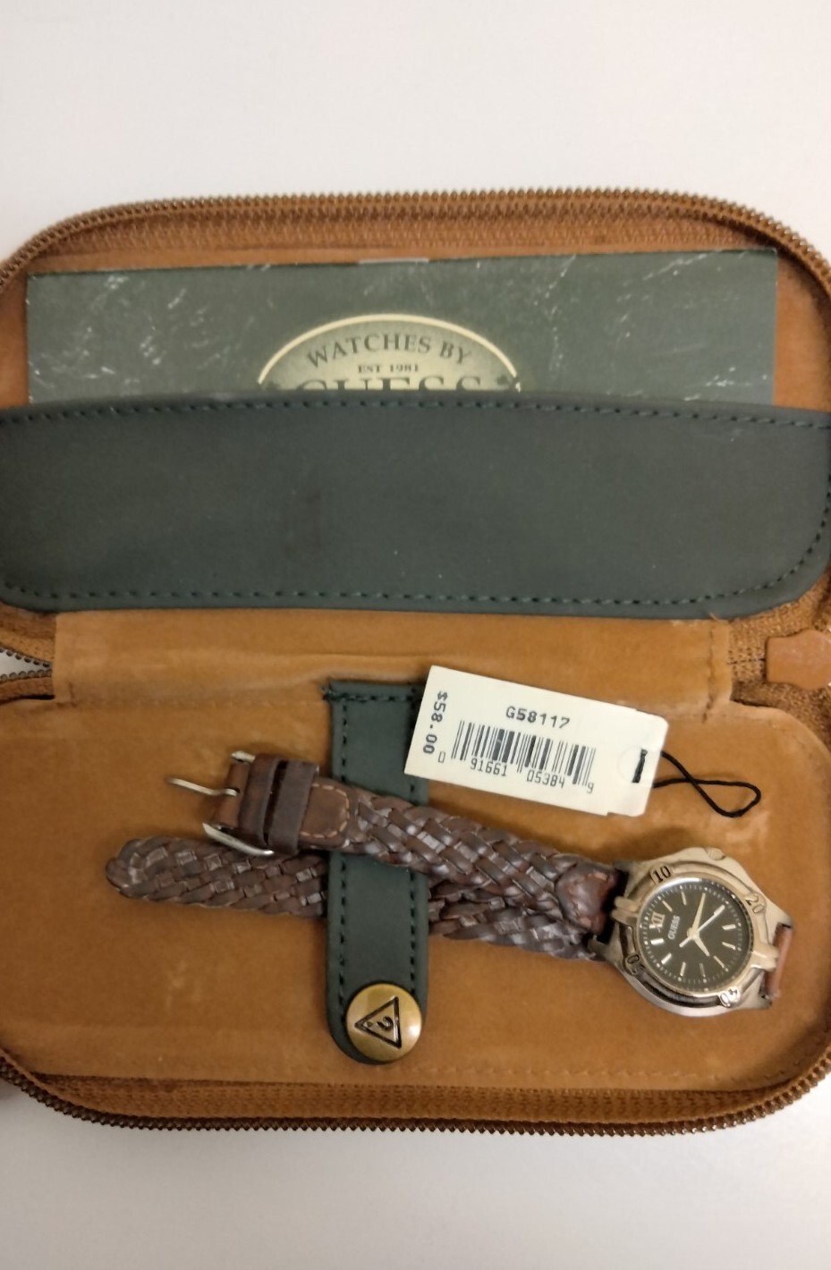 Vintage 1990’s GUESS womens leather band Watch Needs Battery G58117