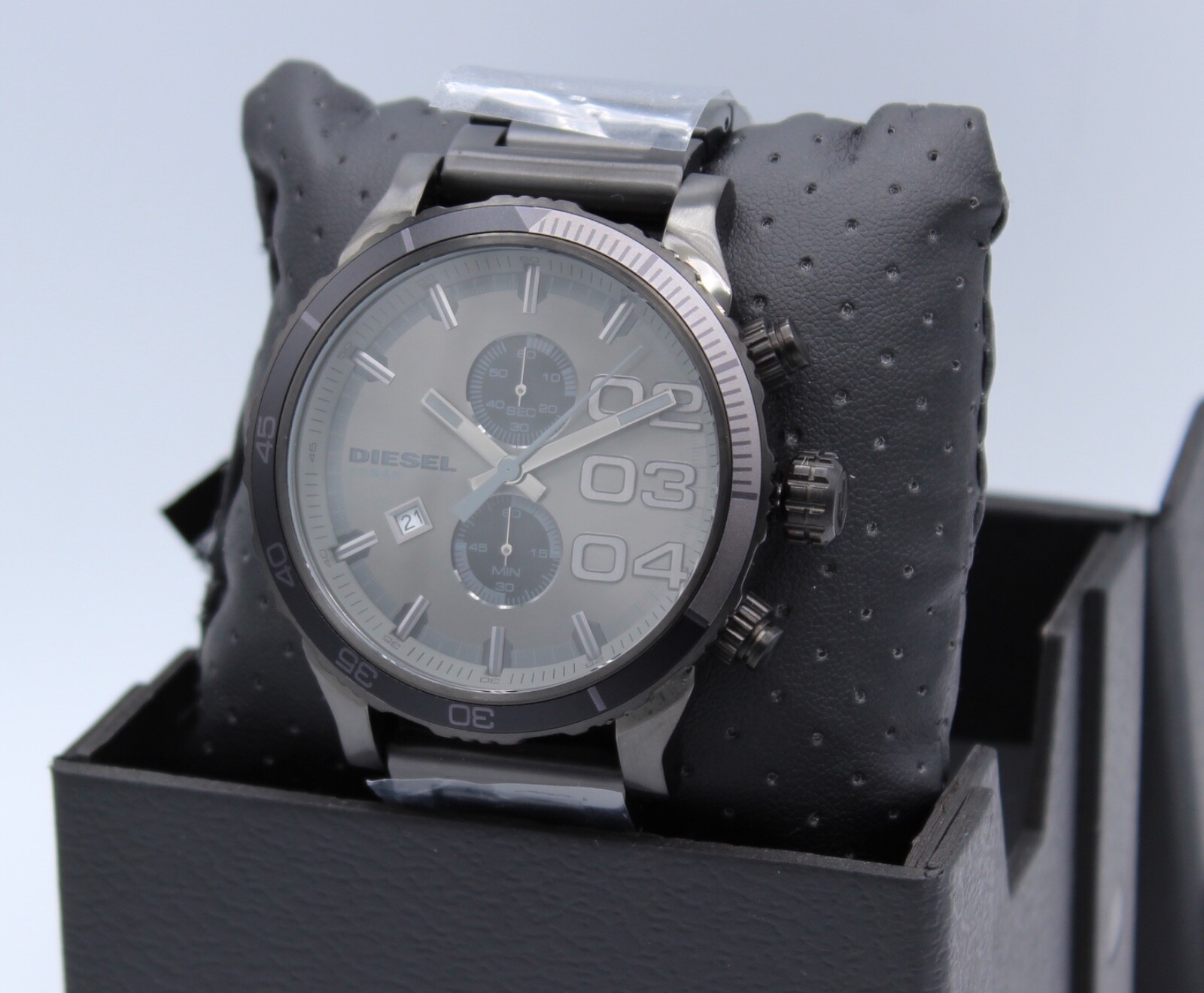NEW AUTHENTIC DIESEL DOUBLE DOWN 48 GUNMETAL GREY SMOKE MEN’S DZ4314 WATCH