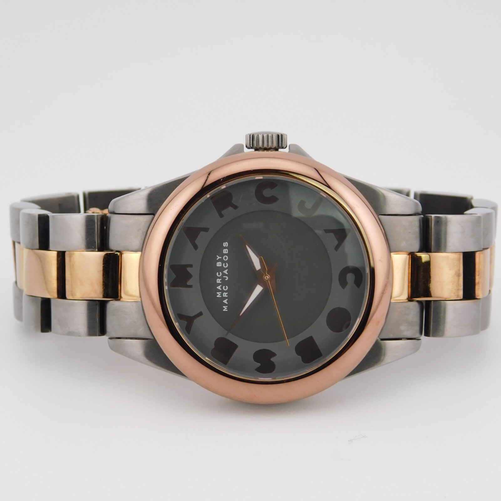 MARC by MARC JACOBS MBM3114 All St. Steel Women’s Watch Sz. 6 1/4″ New Battery