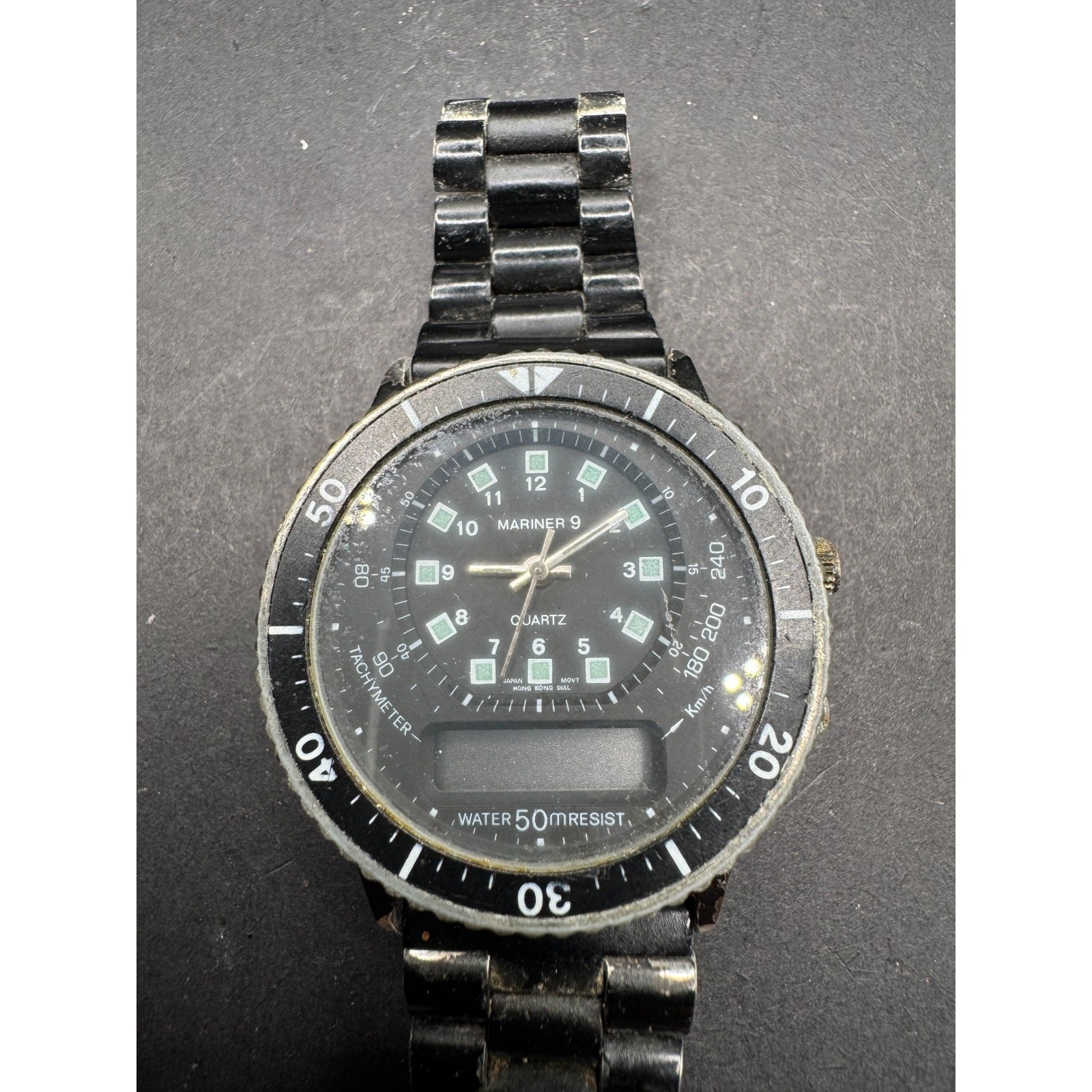 Vintage Mariner 9 Dual Display Quartz Tachymeter Watch Water Resistance 5 ATM