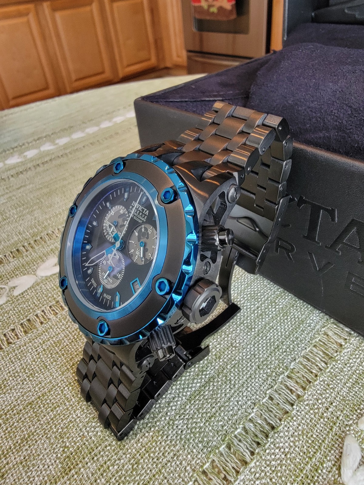 Invicta Reserve Collection Subaqua Model #15096 Swiss Made Flame Fusion Crystal