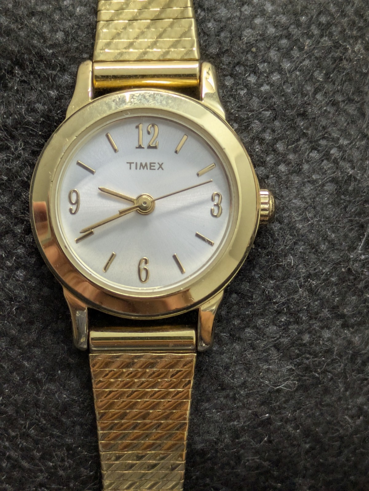 TIMEX Cavatina Women’s Watch 6.5-7.7″ New Btry Silver Dial Gold Tone Slim Works
