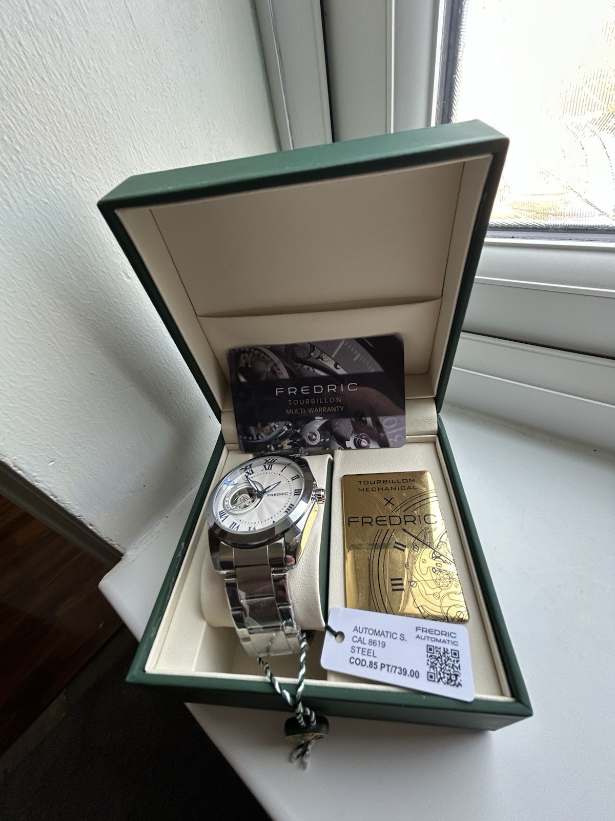 Men’s Stainless Steel Silver Fredrick Watch Brand New With Box And Tags