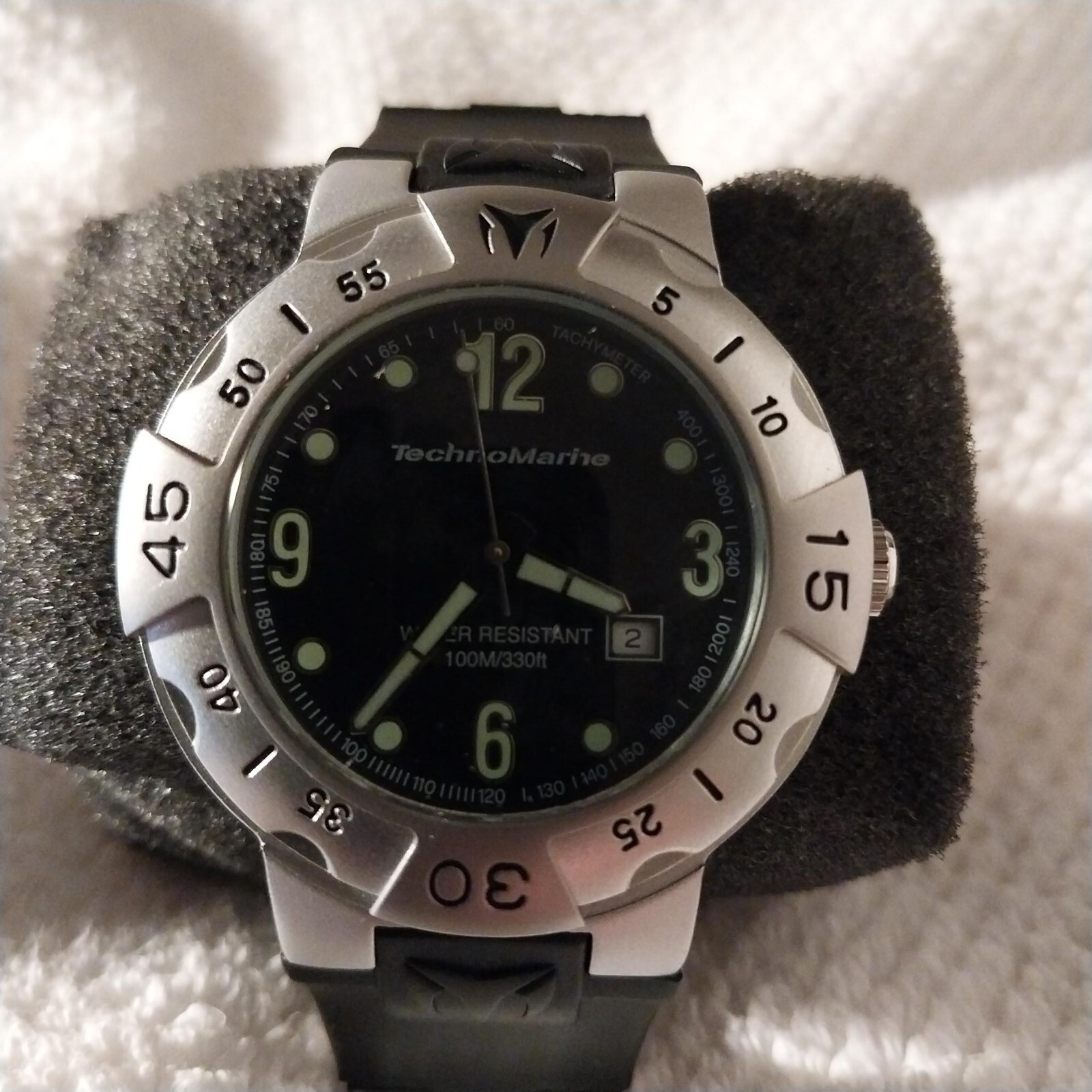 TechnoMarine Abyssal, Diver’s Watch, 100m (10ATM), Silicone Strap, 42mm
