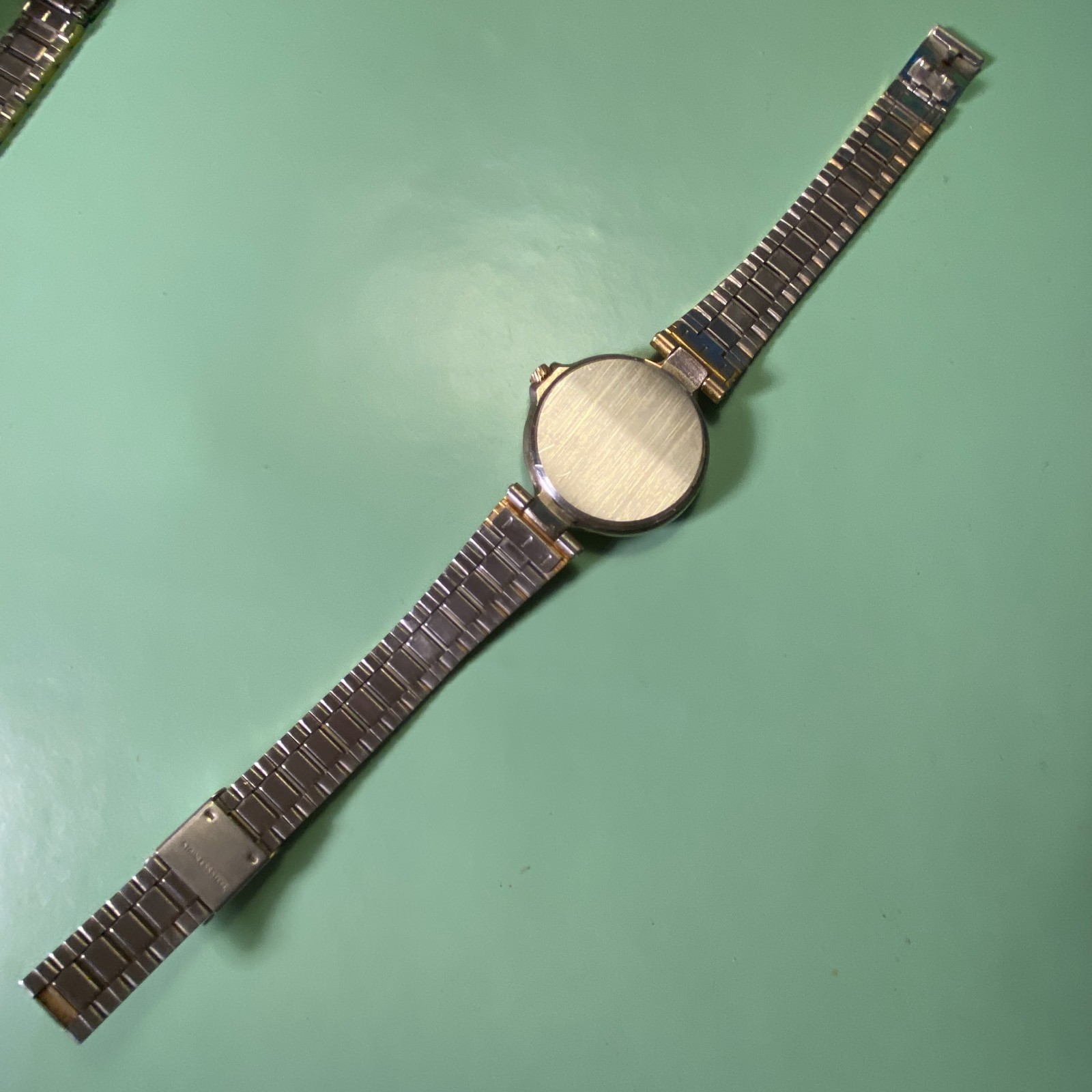 Alfred Dunhill Millennium Calendar Quartz Swiss Men’s Watch WORKS 32mm