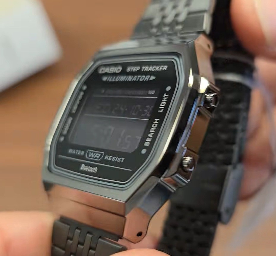 Casio ABL-100WEGG-1B Black Grey Digital Step Tracker Bluetooth Vintage Watch