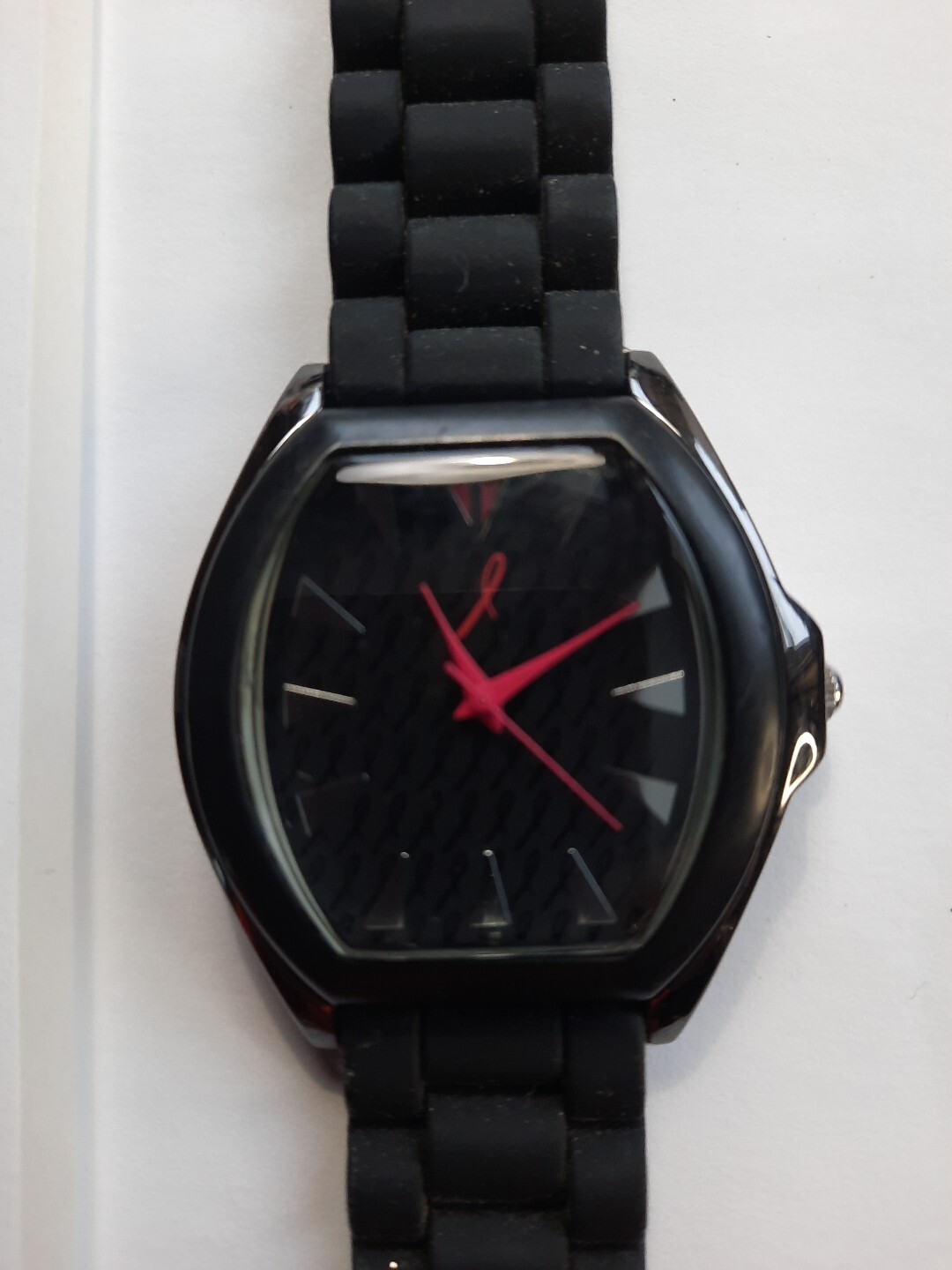 Avon Breast Cancer Crusade Watch, Black, pink ribbon, New battery