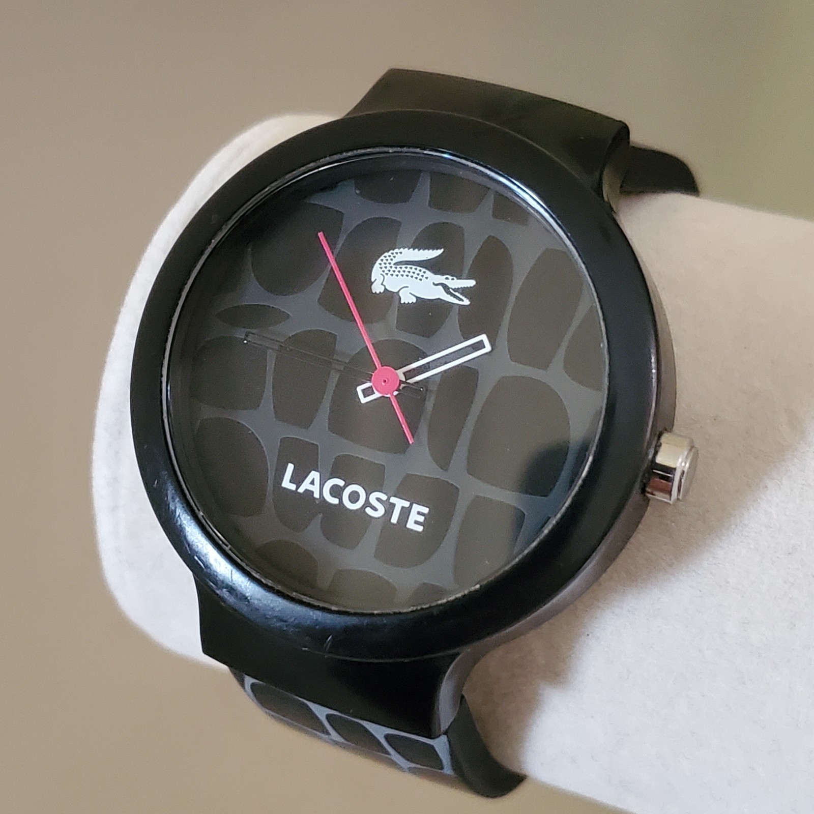 LACOSTE Men’s Watch Analog Quartz Black Grey Alligator Print Silicone Band 40 mm