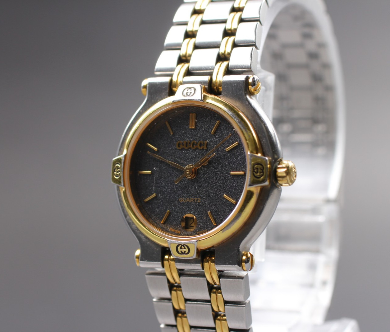 [Exc+5] GUCCI 9000L Black Dial Gold 25mm Date Quartz Women’s Watch From JAPAN