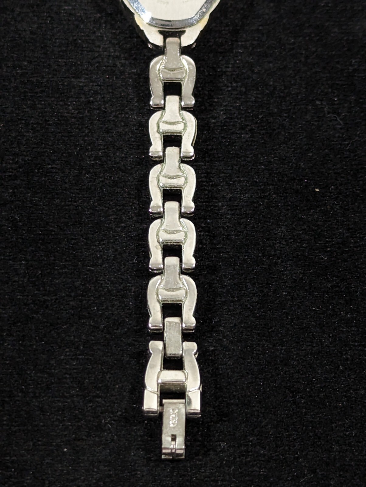 Faded Glory Silver Tone Dial Round Case Link Bracelet Band Watch 6.75 Inch