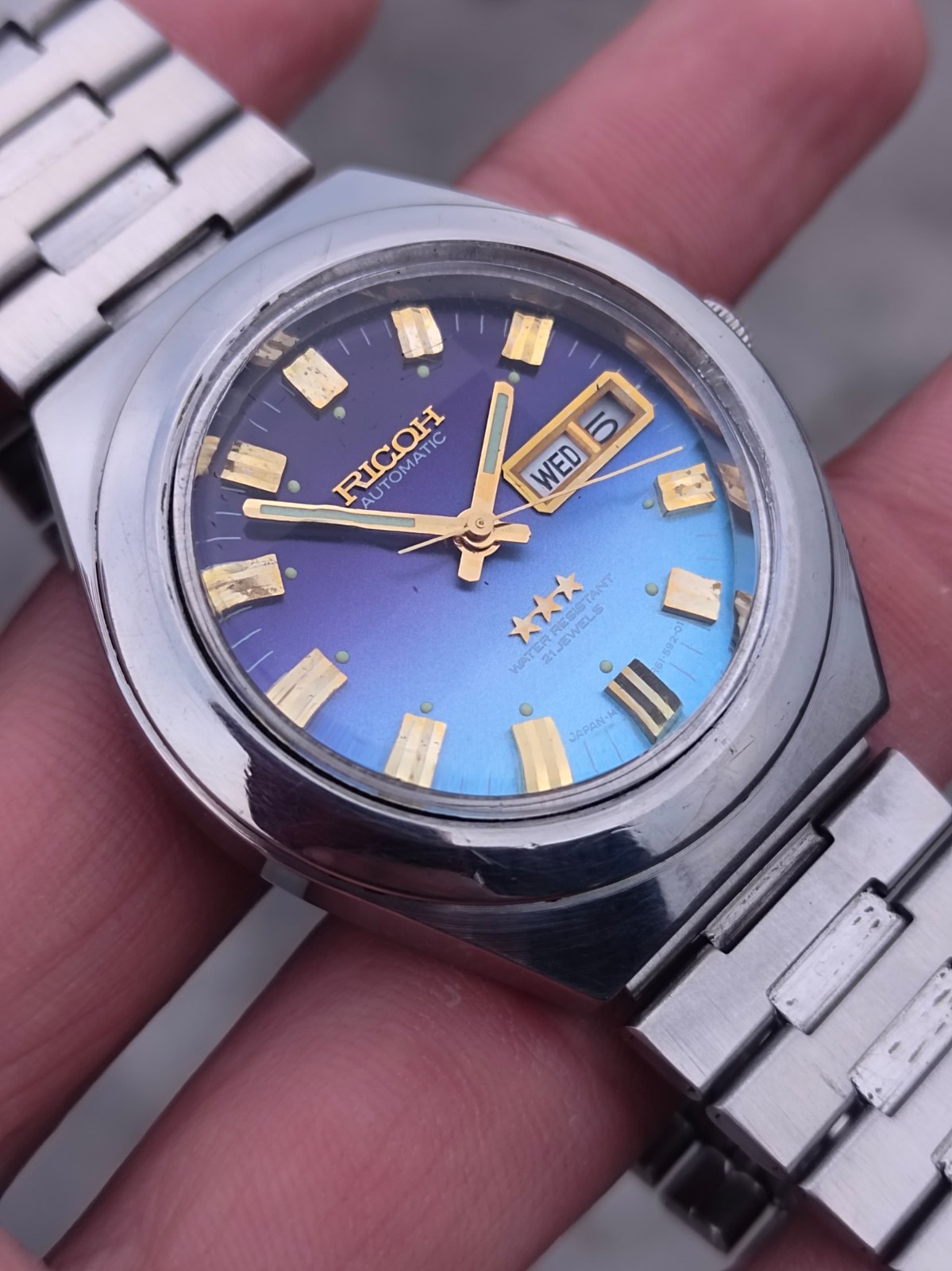 Rare Vintage Ricoh 3-Star Automatic — Shaded Purple Gradient Dial — 061467 Japan