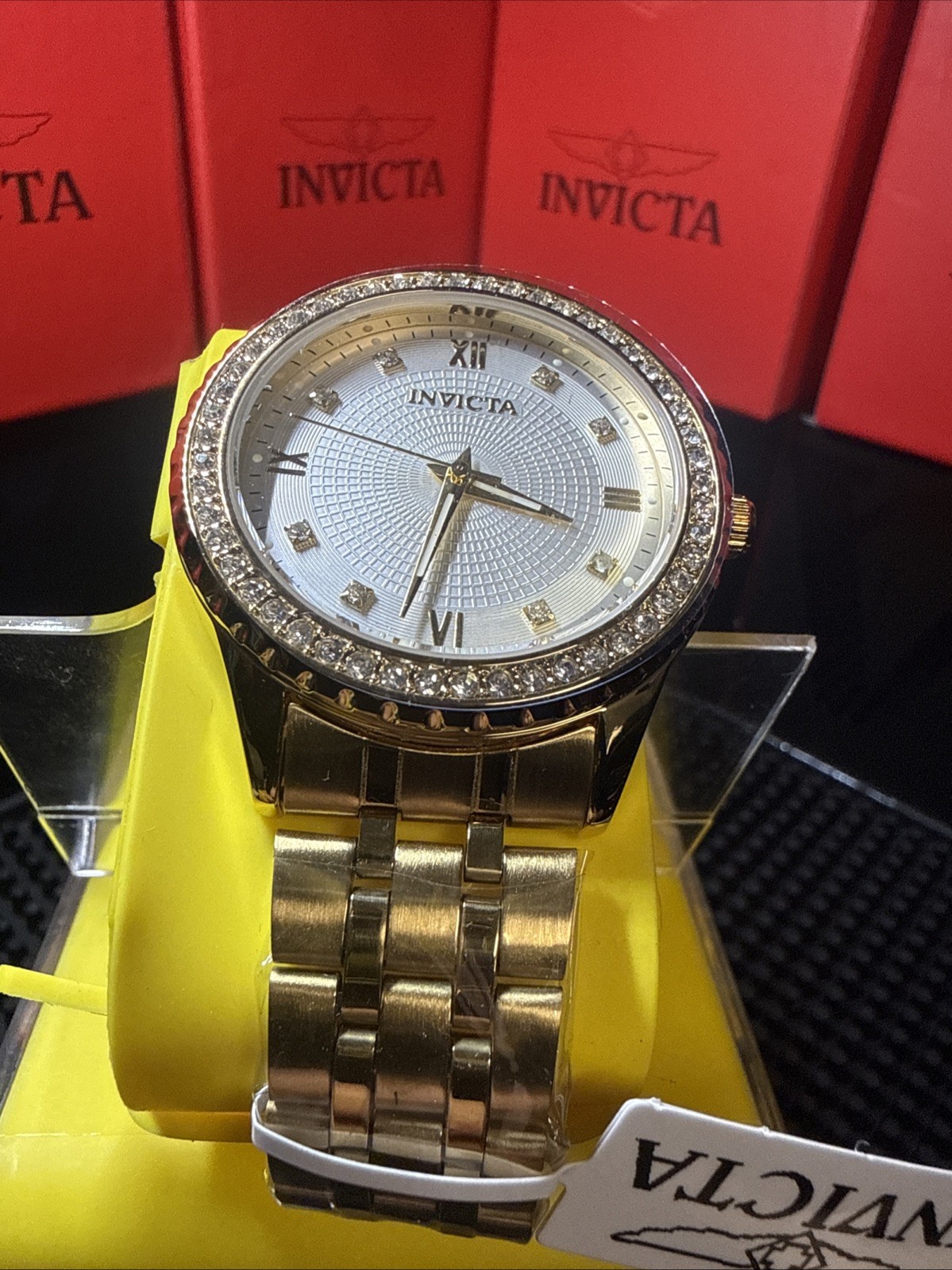 Invicta Specialty 40mm 69216
