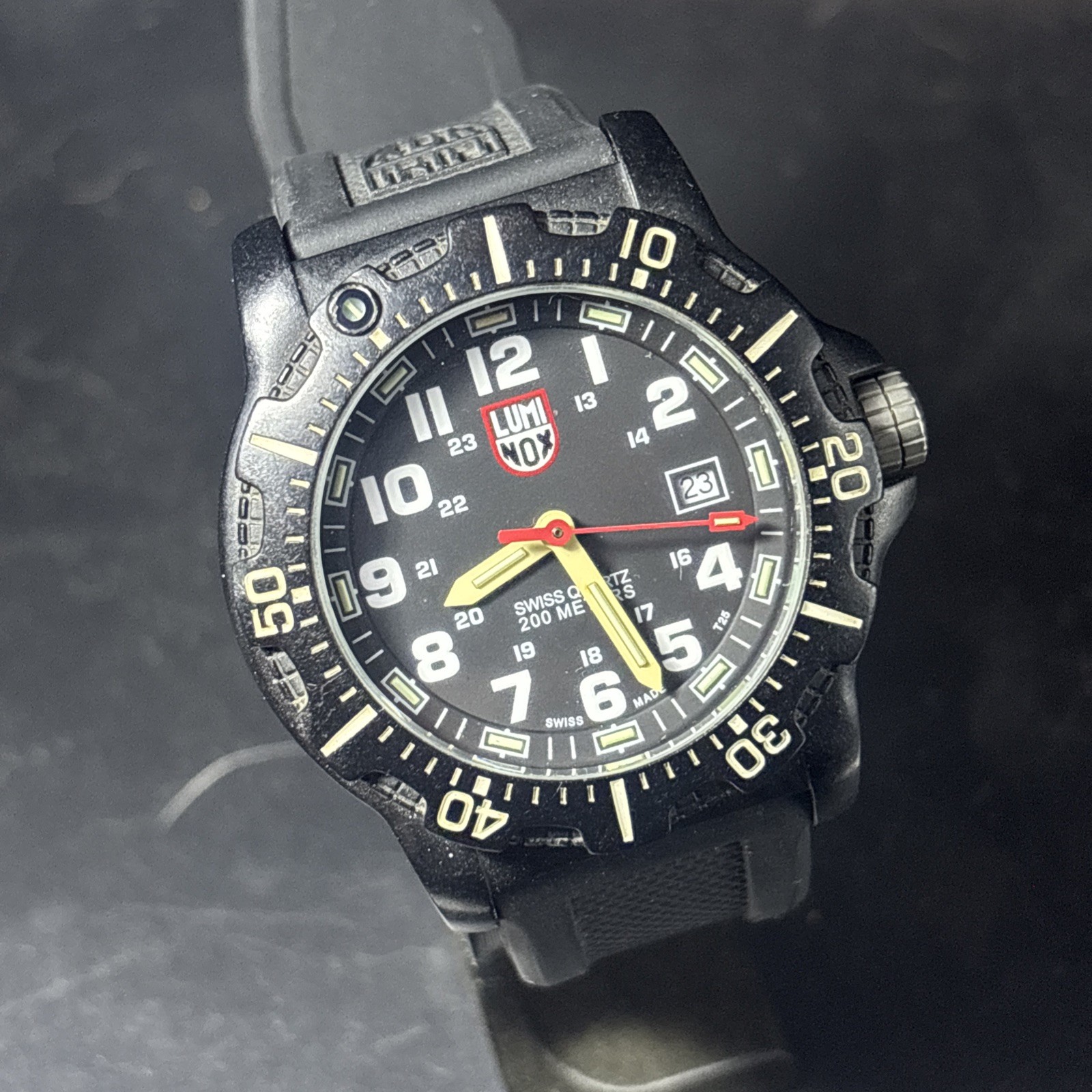Men’s SWISS Watch LUMINOX 8800 quartz