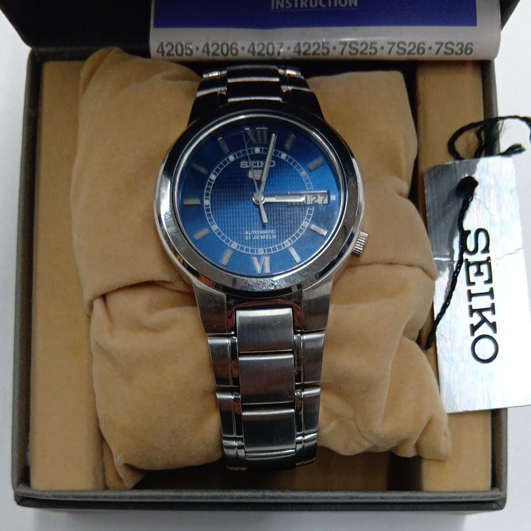 Beautiful Condition Seiko 5 Automatic Blue 7S26 02N0 Transparent Back