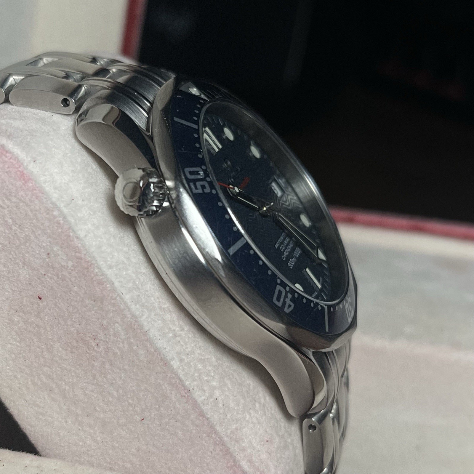 OMEGA Seamaster Co-Axial Chronometer 41mm Blue Wave Dial 300m Steel Box