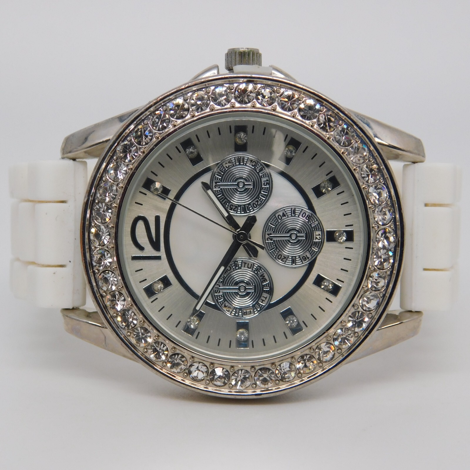 ACCUTIME WATCH CORP. JCR900C Quartz Analog Women’s Watch New Battery