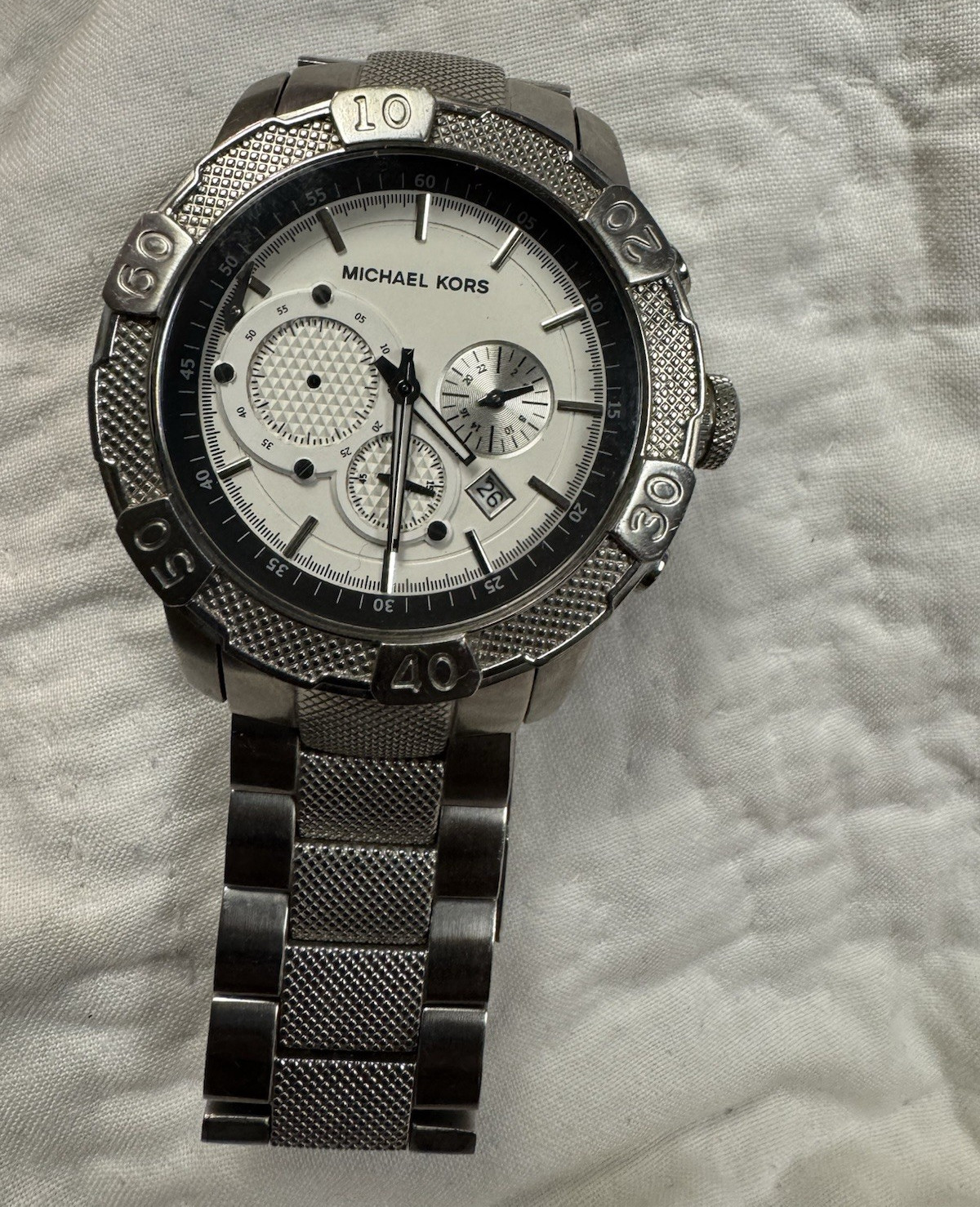 Michael Kors MK-8078 Chronograph Date Quartz 45mm Silver Bracelet 100m