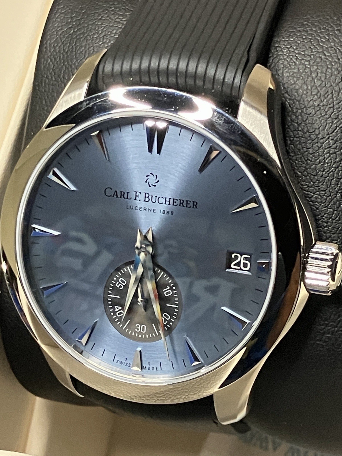 Carl F. Bucherer Manero Blue- New Full Set2025 – 10924.08.53.01
