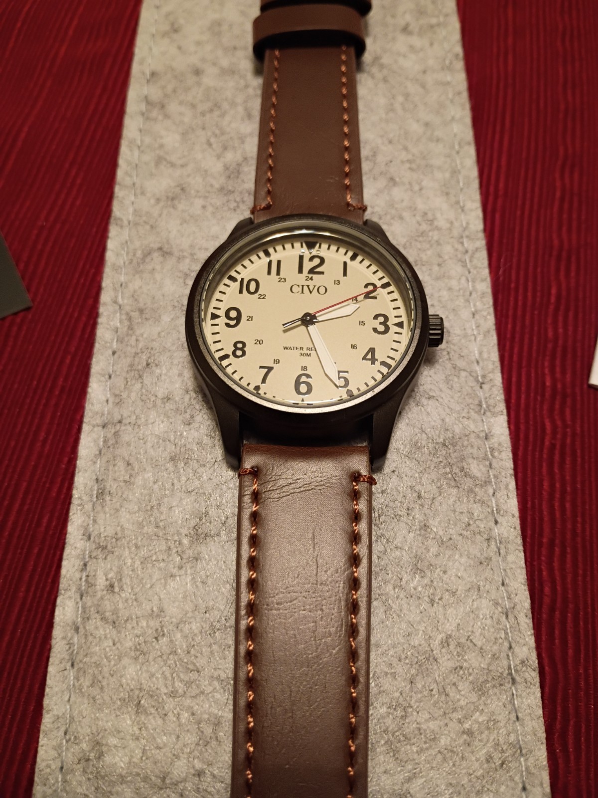 CIVO 8336 Men’s Quartz Analog Watch White Dial Brown Leather Strap 40mm 30m