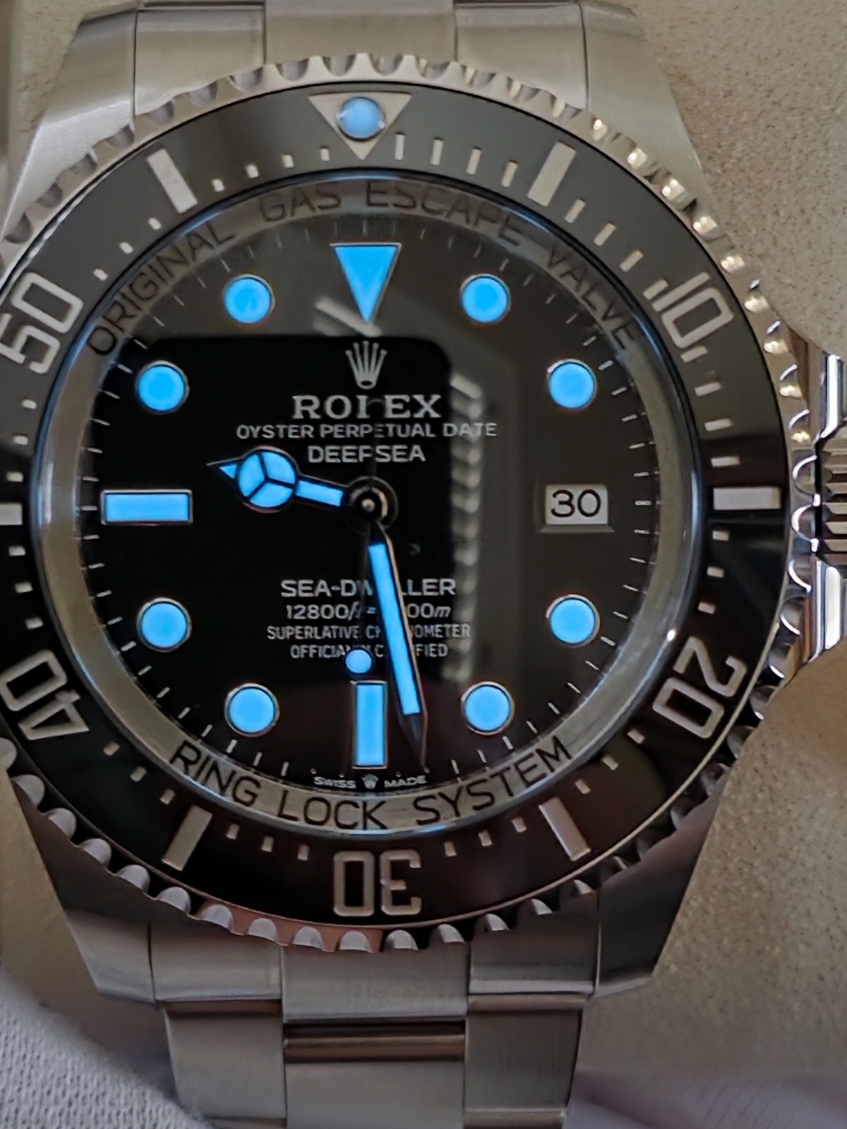Rolex Sea-Dweller Deepsea — Ref. 136660 | Lightly Worn | Complete Set | 2023