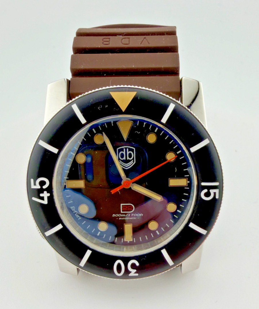 Vintage-VDB D22 POLISHED Steel – ETA2824 Swiss Movement – BRAND NEW, FULL SET