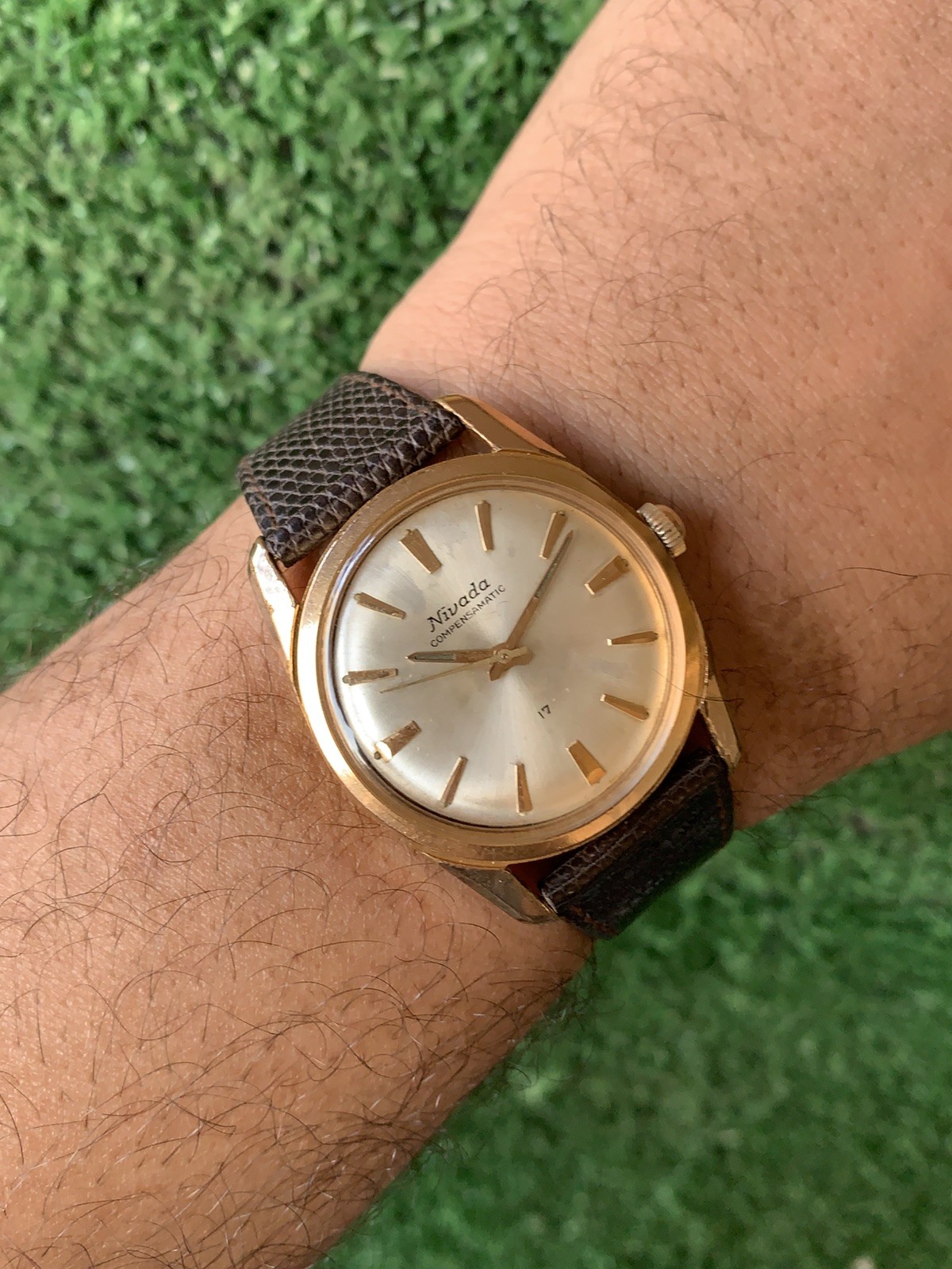 Vintage Nivada Compensamatic Mechanical Watch 35mm Manual Classic Dress Watch