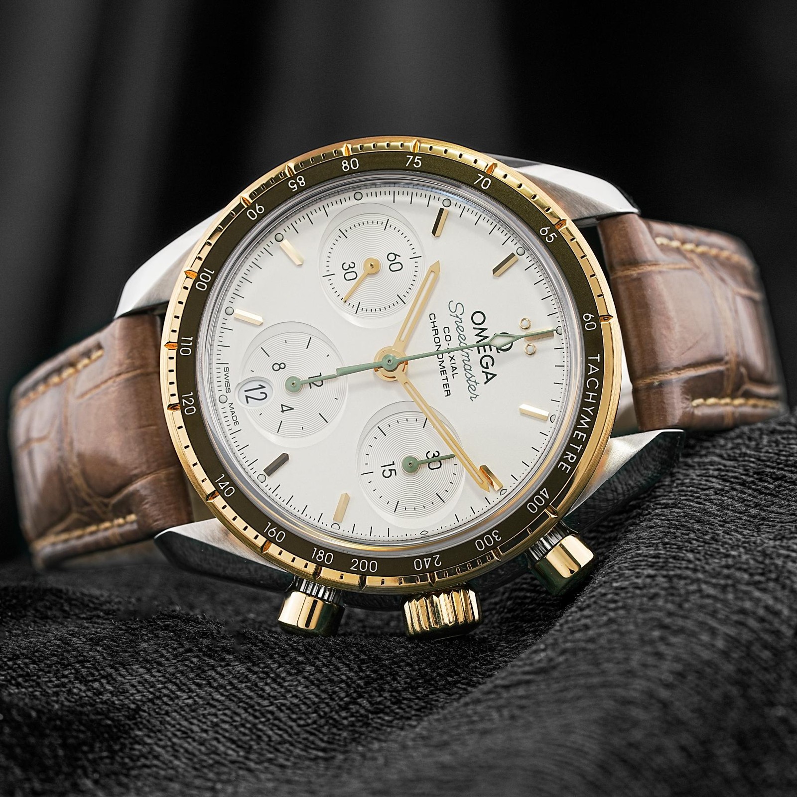Omega Speedmaster 2023, 324.23.38.50.02.001 – Complete Set