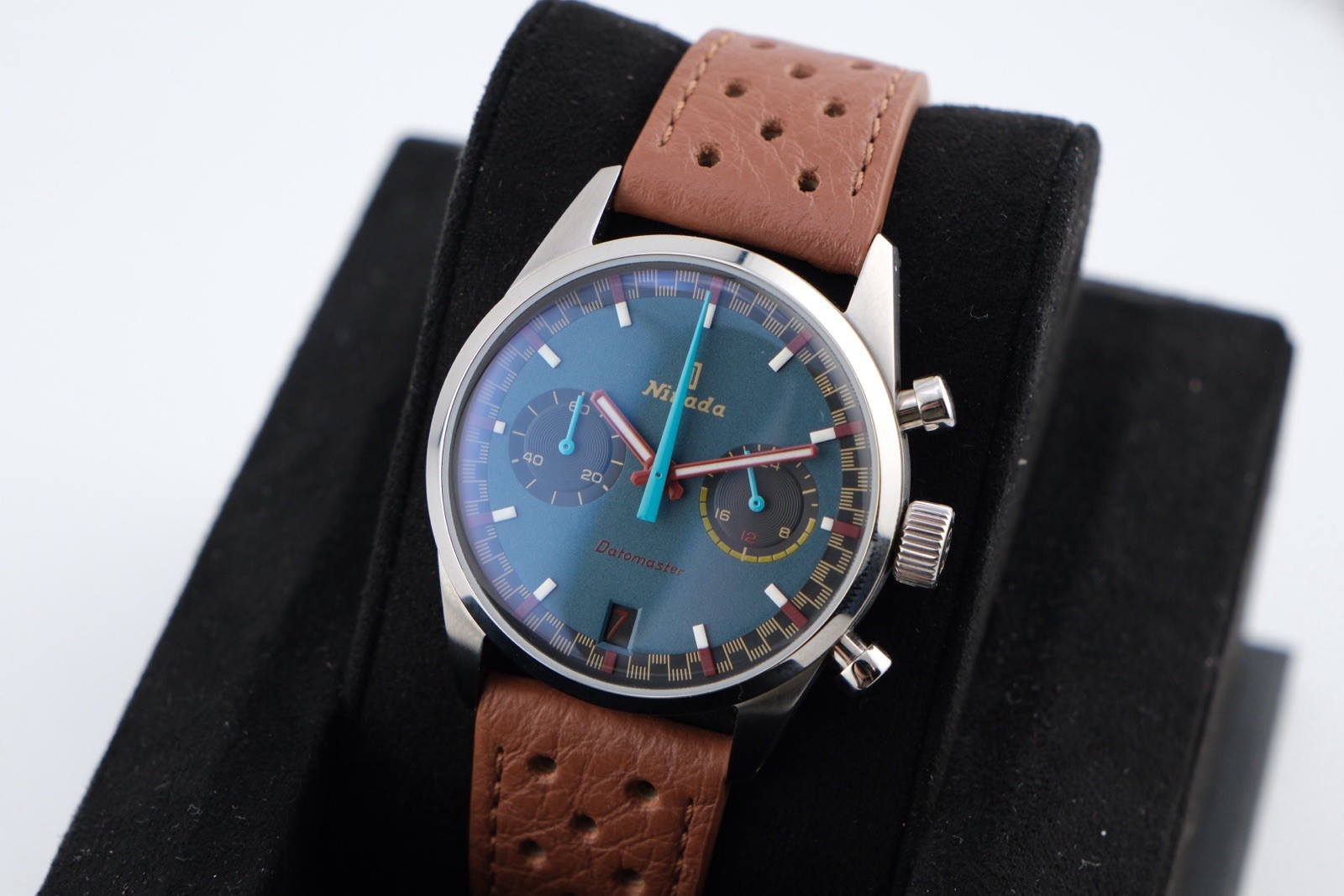 NIVADA GRENCHEN X WORN & WOUND DATOMASTER VK64 36mm Limited Edition