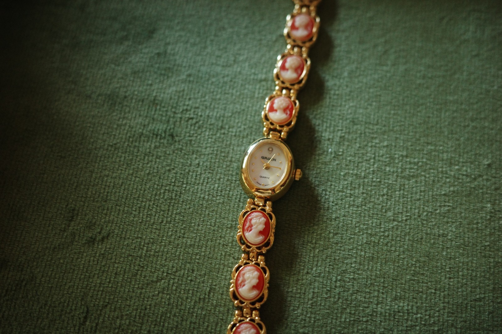 vintage gruen watch
