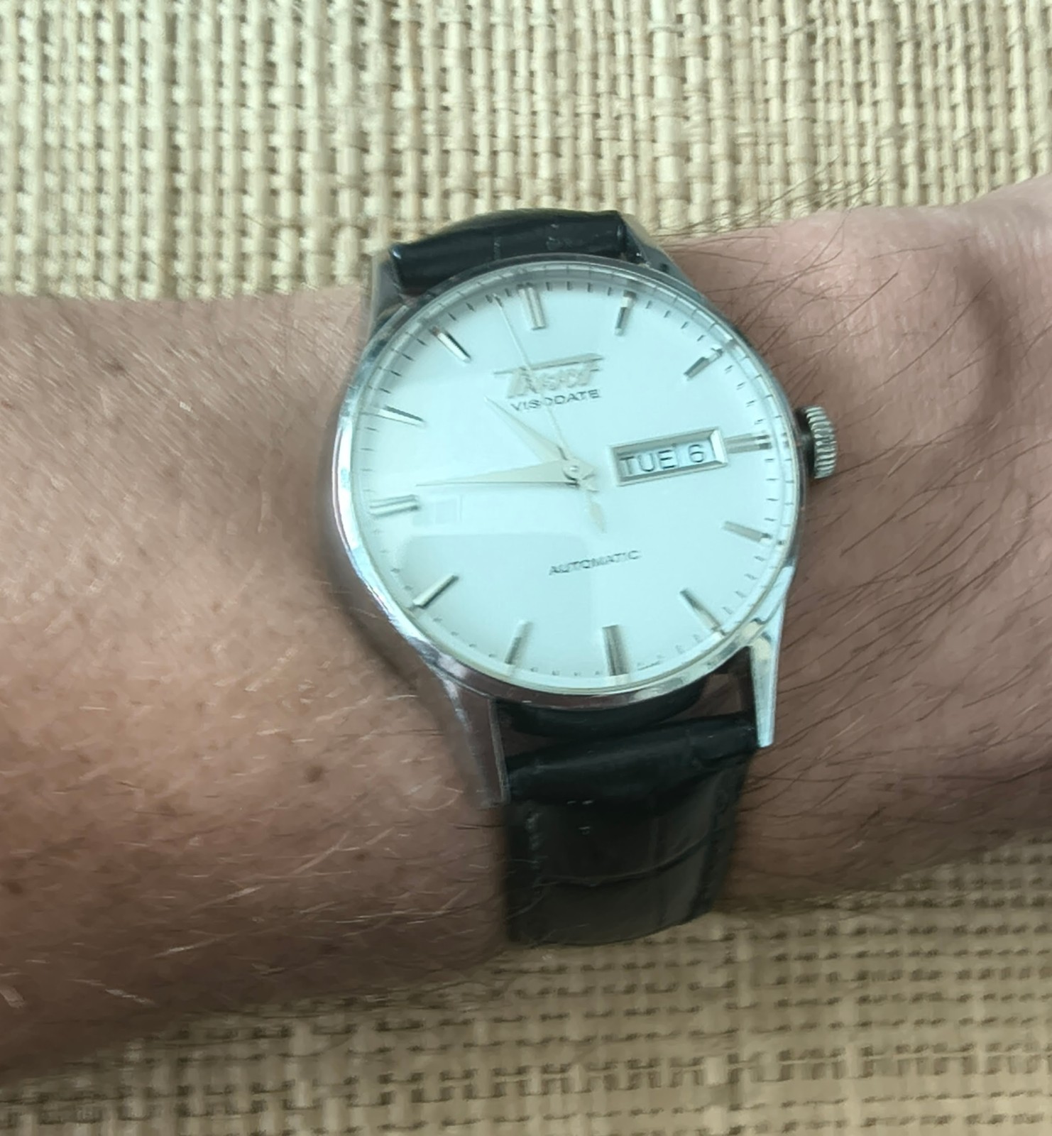TISSOT VISODATE AUTOMATIC 40mm WATCH WHITE/SILVER DIAL USA-based seller