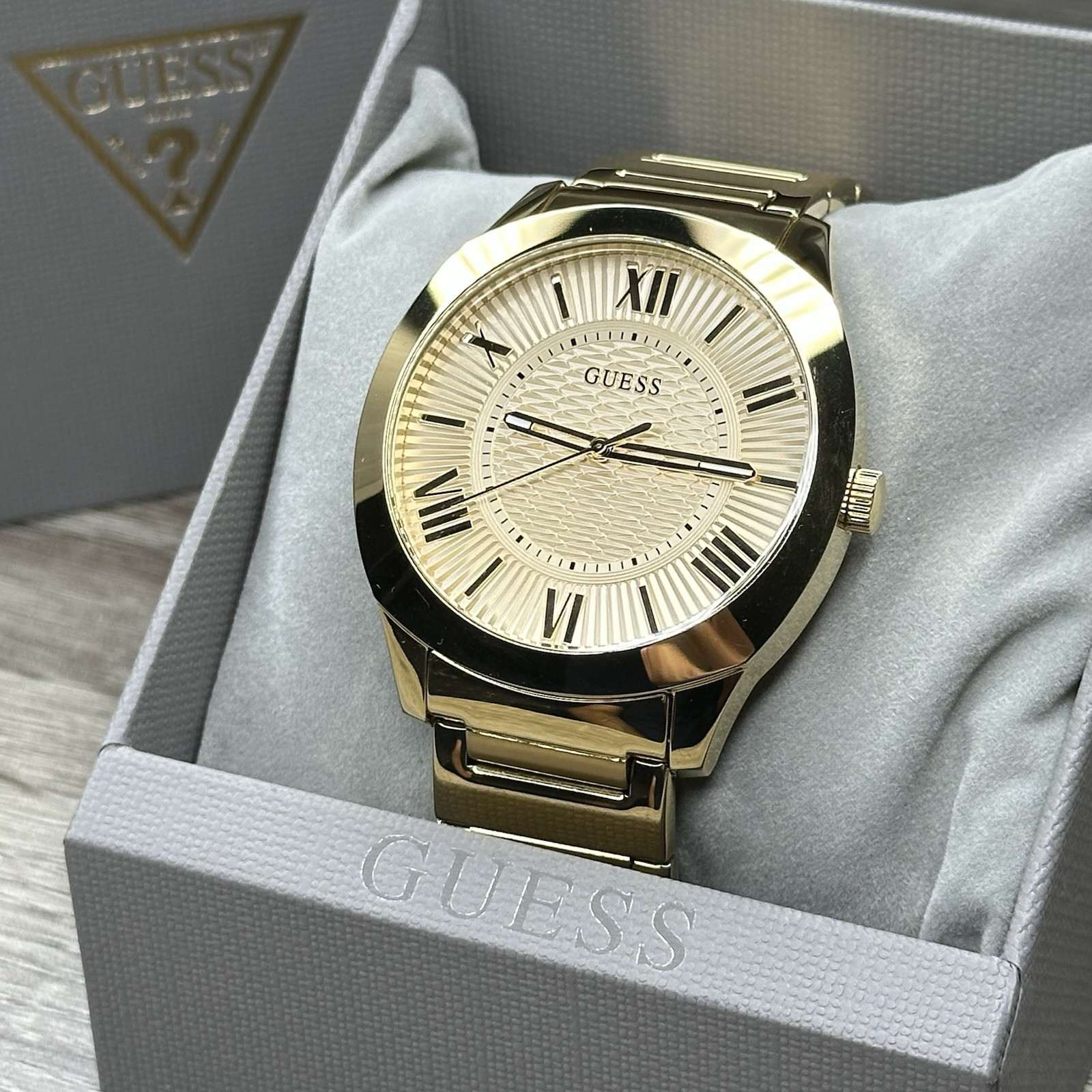 NEW✅ GUESS Oversize Gold Tone Stainless Steel 44mm Men’s Watch GW0727G1 $130