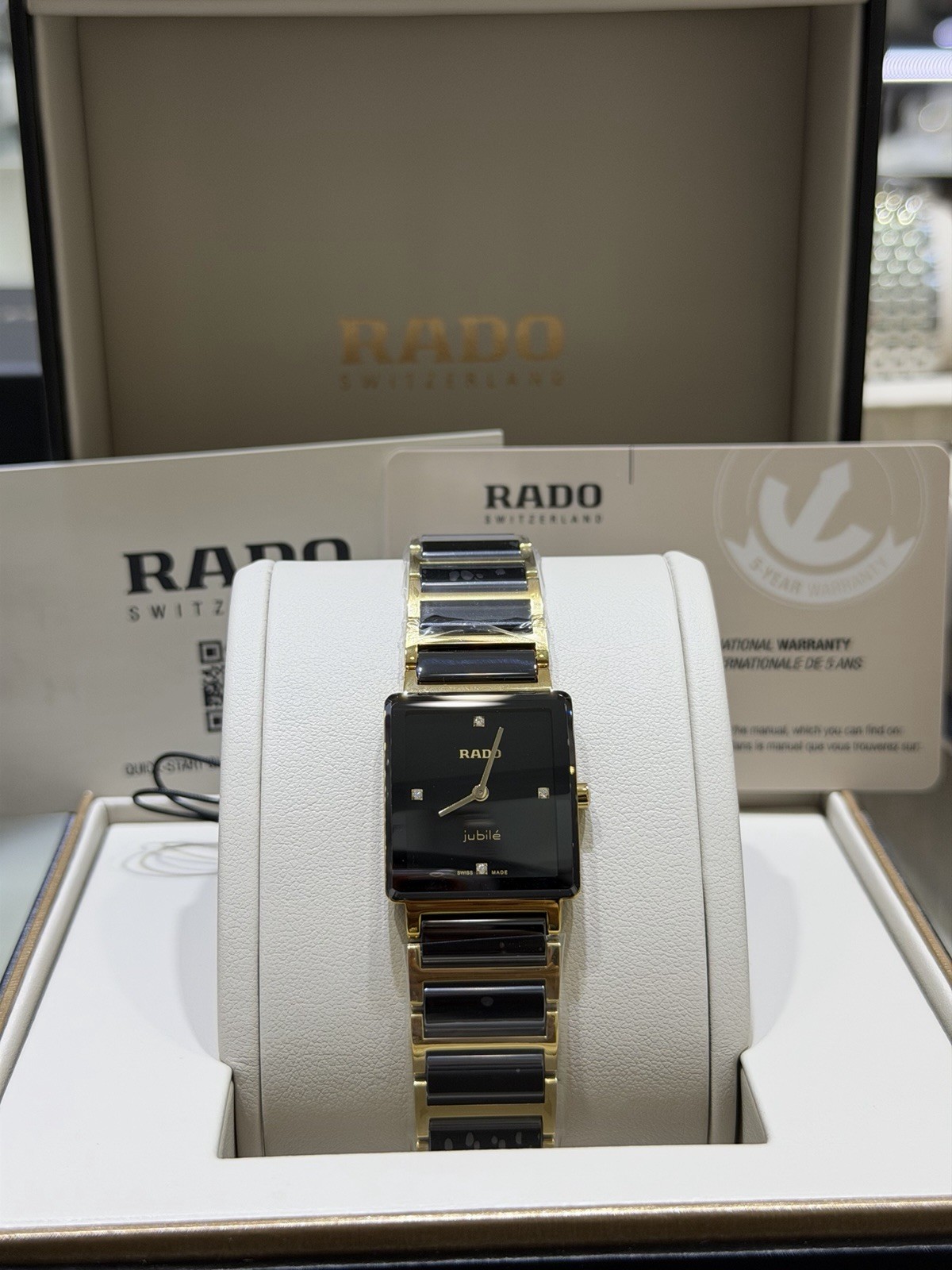 New Rado Integral Diamonds Stainless Steel Black Dial Women’s Watch R20252702