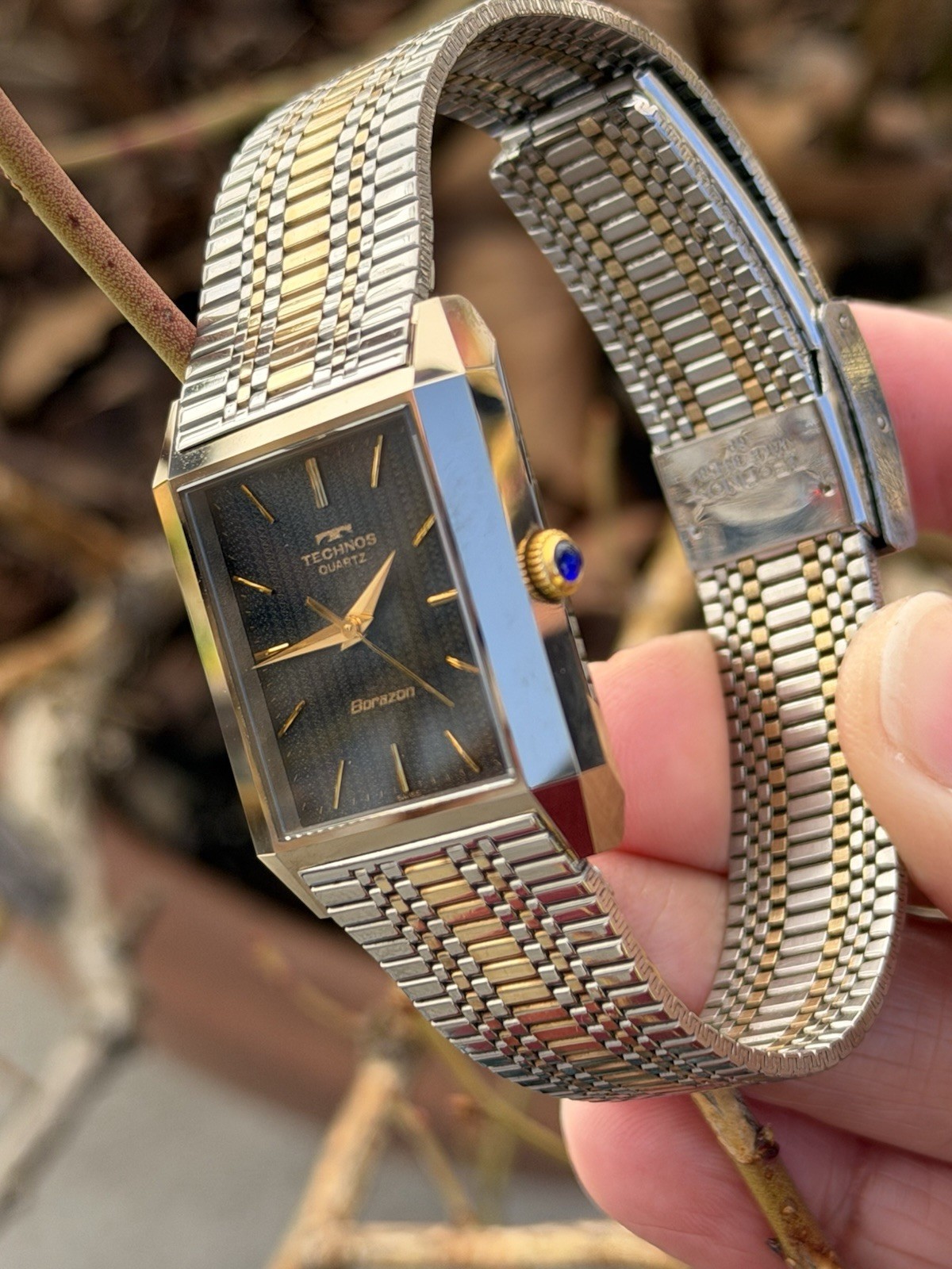 Vtg 1980s Technos Borazon Quartz 1104110 Two-toned Men’s Watch [Swiss Made]