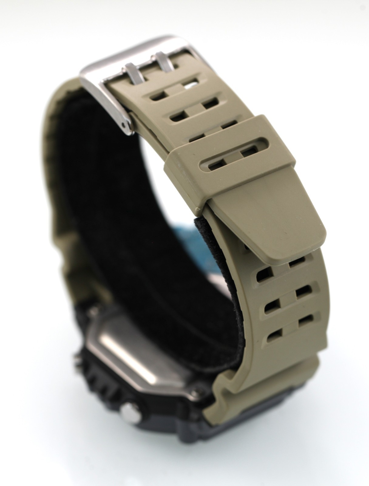 Casio Illuminator Watch Men Gray Beige Rubber 100m 5 Alarms Date Chron Quartz