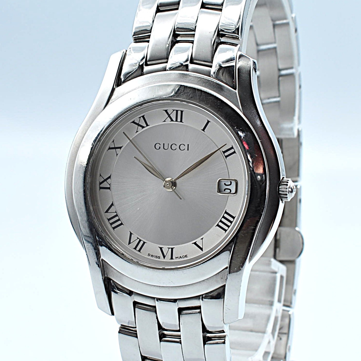 GUCCI 5500M Quartz Analog Roman Silver White Watch Men’s DayDate w-11194