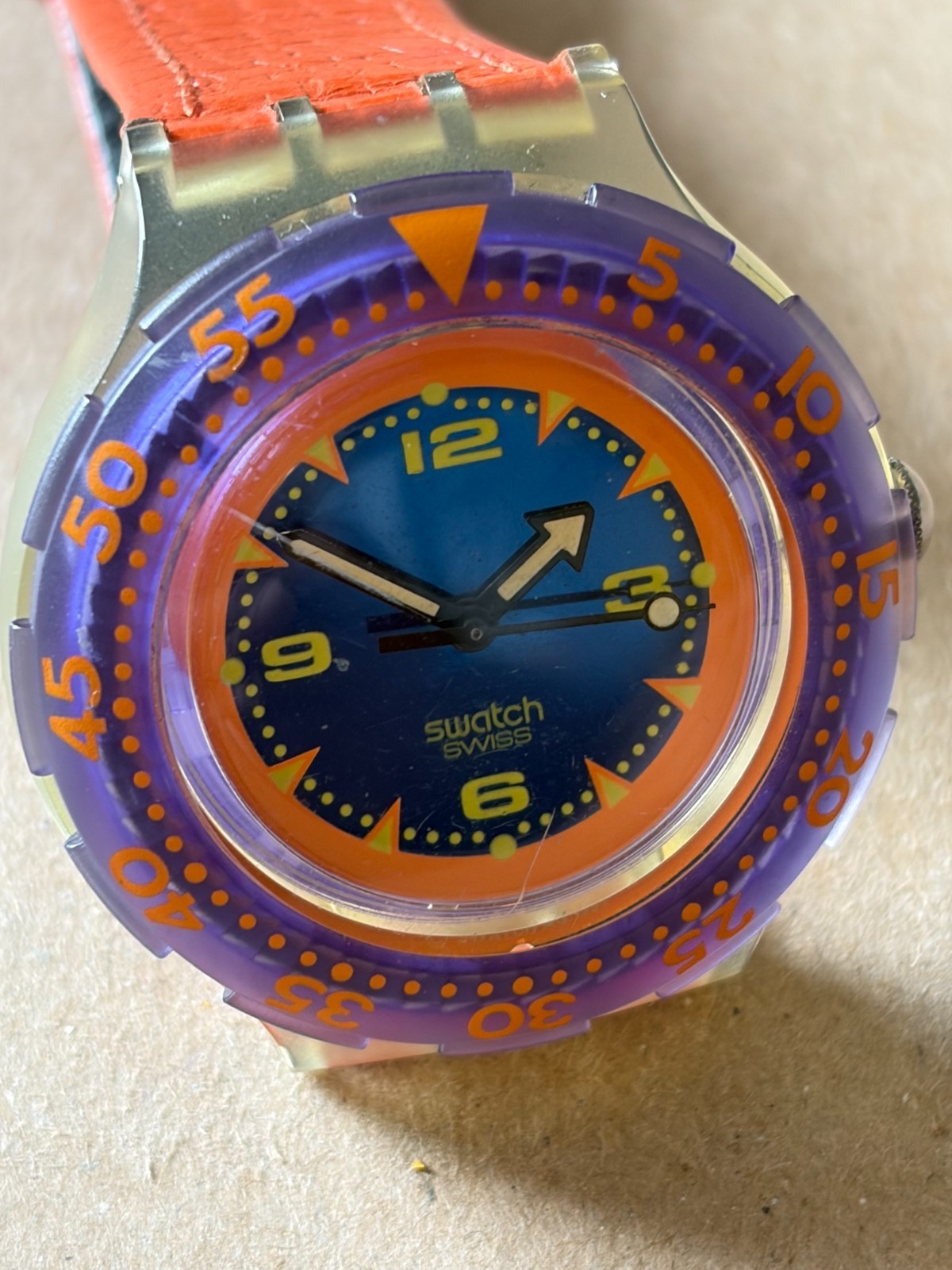 VINTAGE SWATCH SCUBA 200 1992 RED ISLAND SDK106 NEW BATTERY WORKING