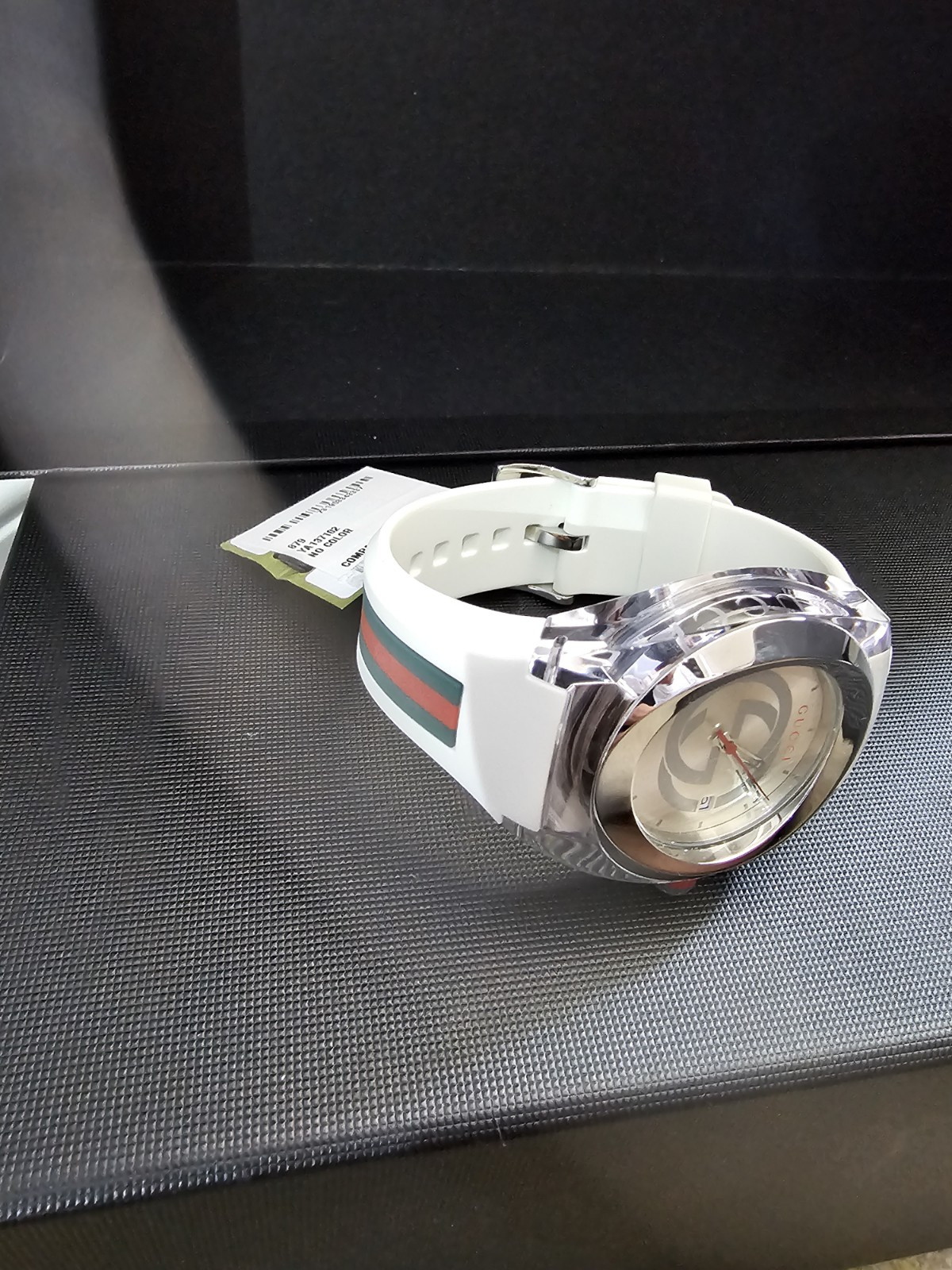 Silver Gucci YA137102A Sync Quartz Men’s Watch + Free Shipping