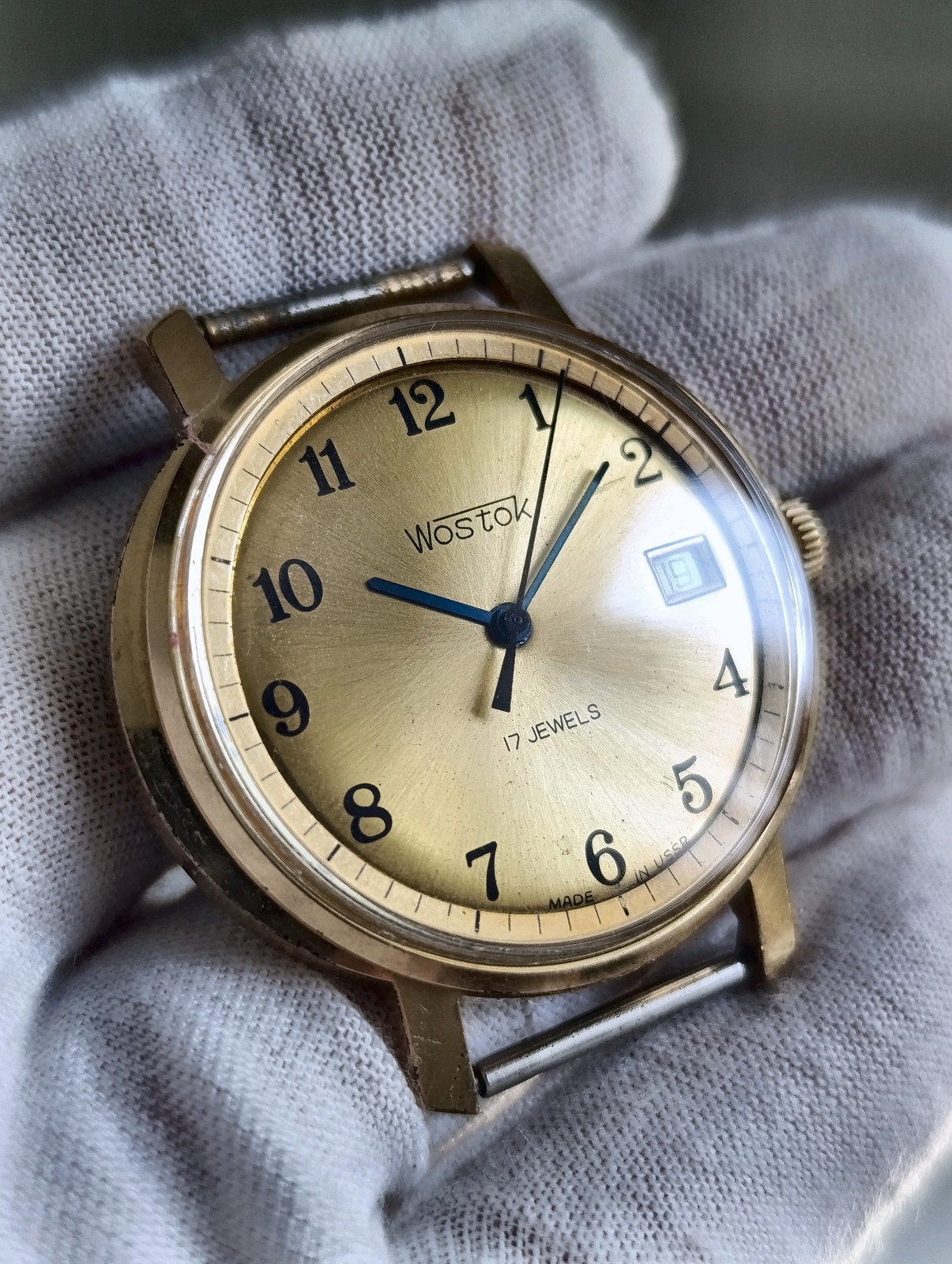 Vostok 2414A USSR 1980s Soviet Men’s Watch 17J Gold Dial