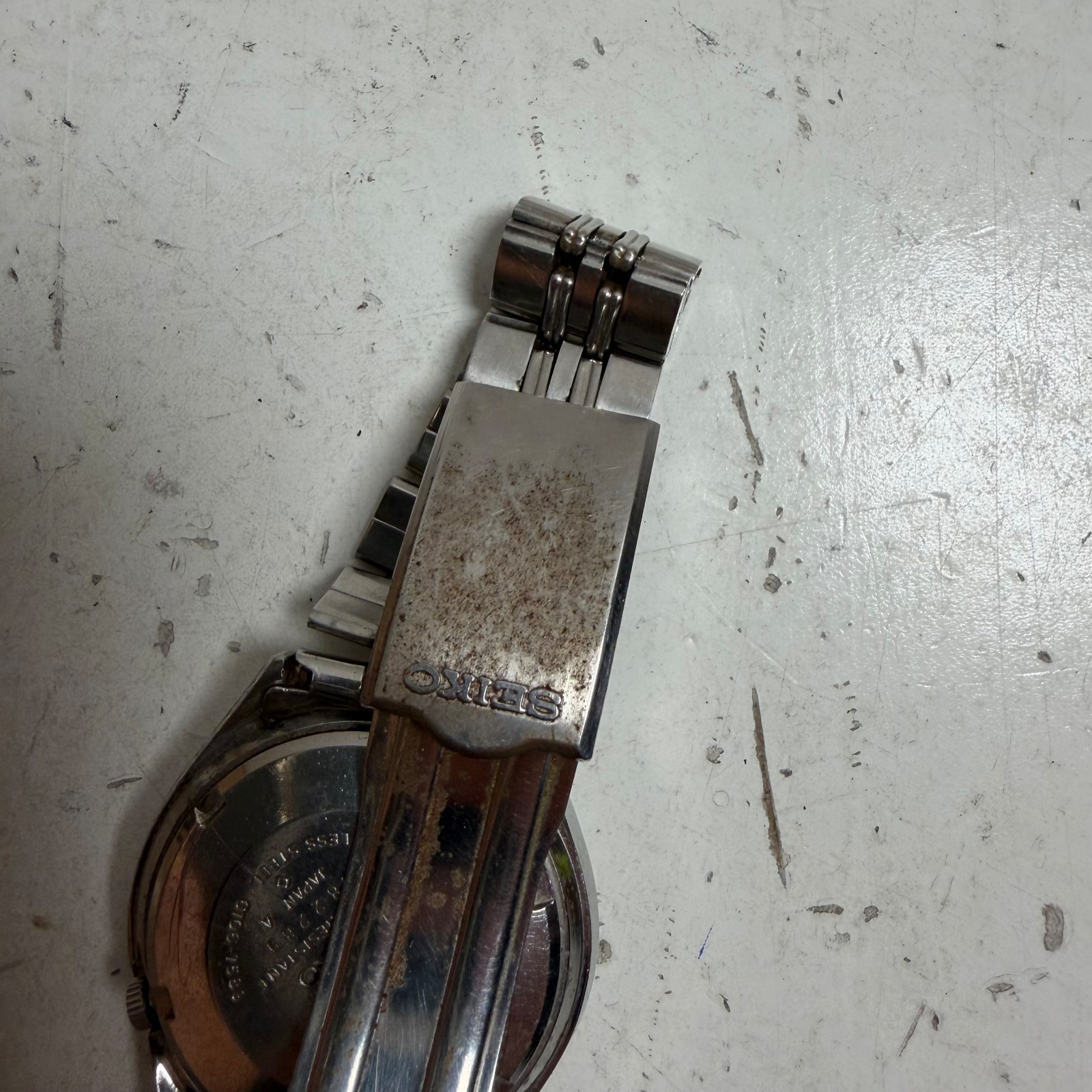 VTG Seiko DX Automatic 6106-7589 Silver-Tone 17 Jewels Classic Analog Wristwatch