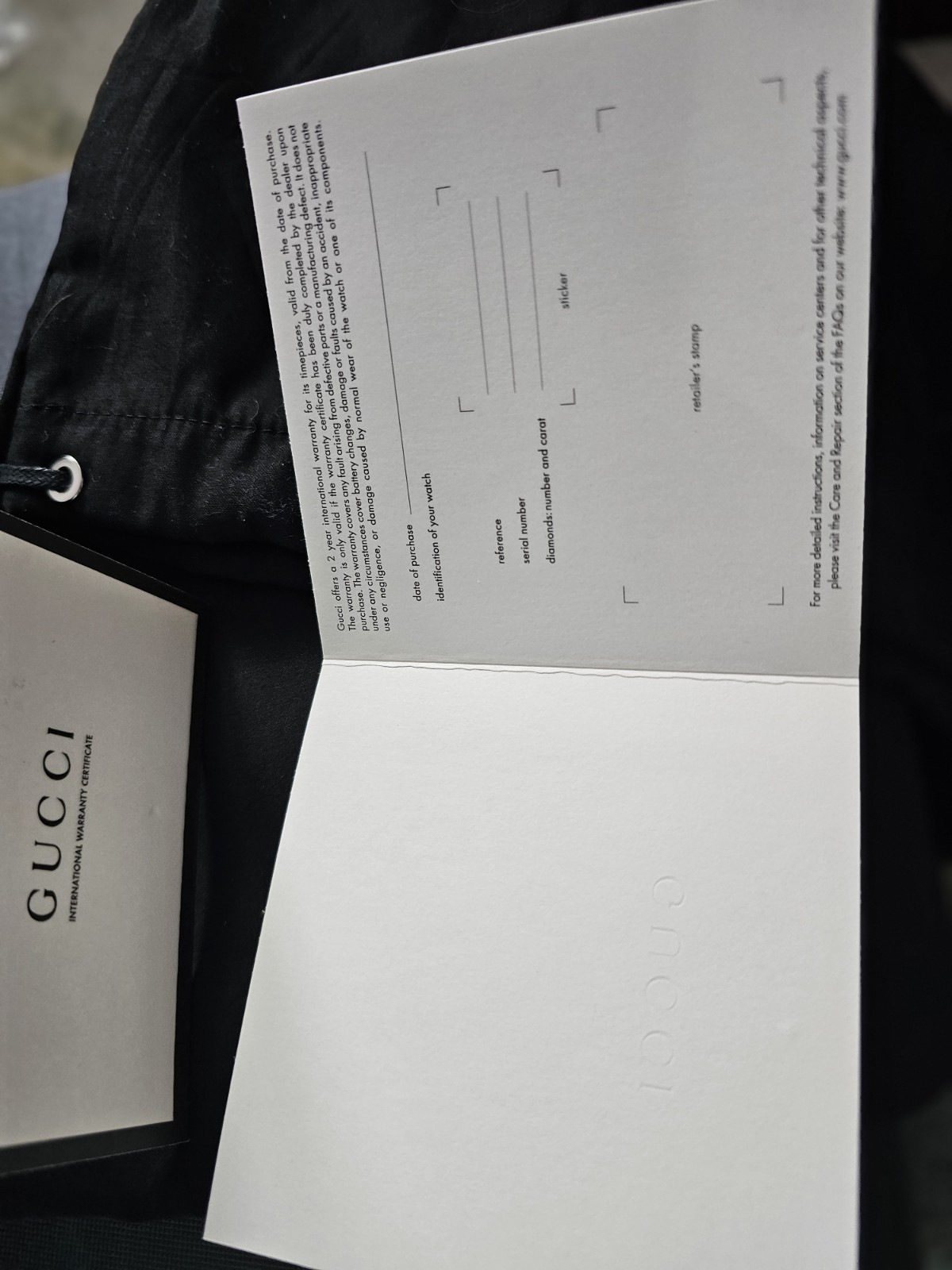 Silver Gucci YA137102A Sync Quartz Men’s Watch + Free Shipping