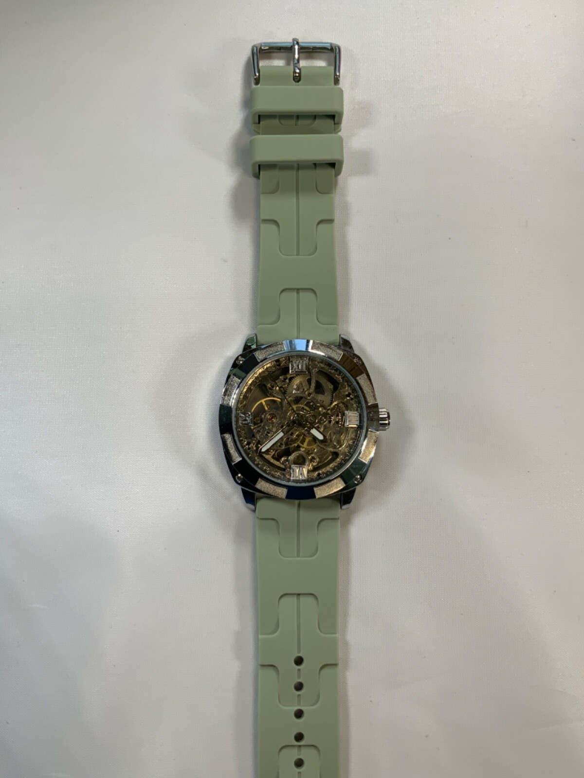 Forsining mens automatic skeleton style watch with band style and color options
