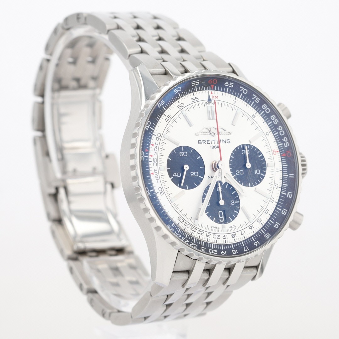 Breitling Navitimer 43mm White Dial Automatic Stainless Steel Men’s Wristwatch