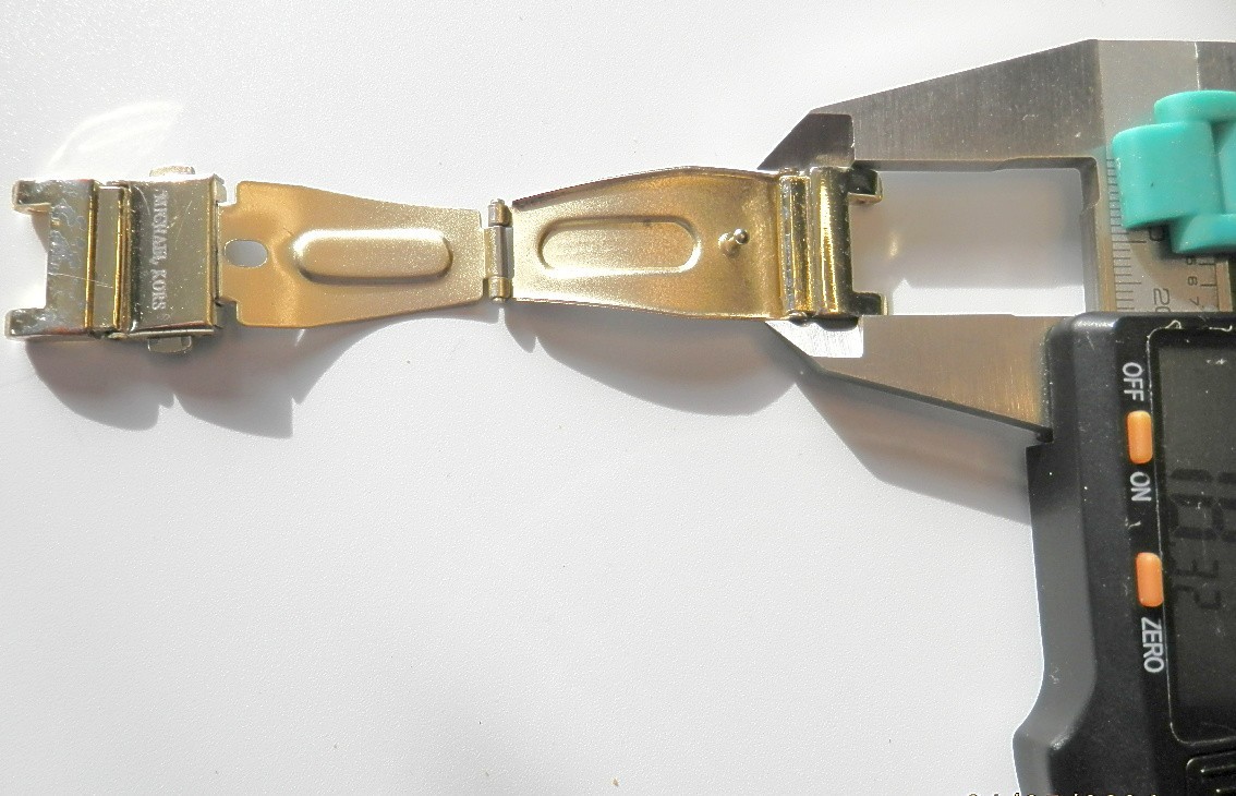 From A Michael Kors Spare Fold-Over Push-Button Deployment Lug 13.90mm