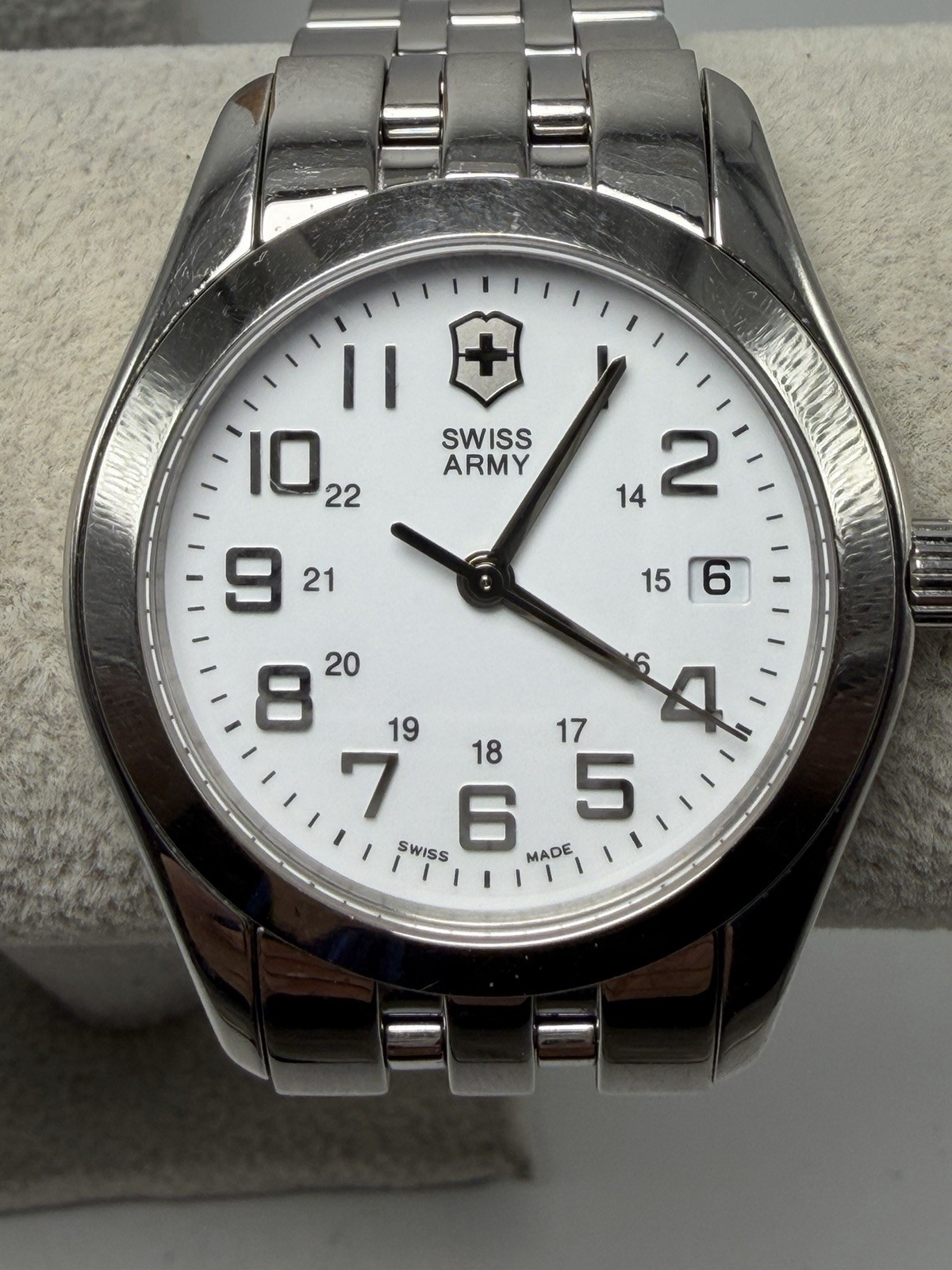 Victorinox Swiss Army 24659 New Battery Alliance Mens Watch 38MM 5.75″ Swiss