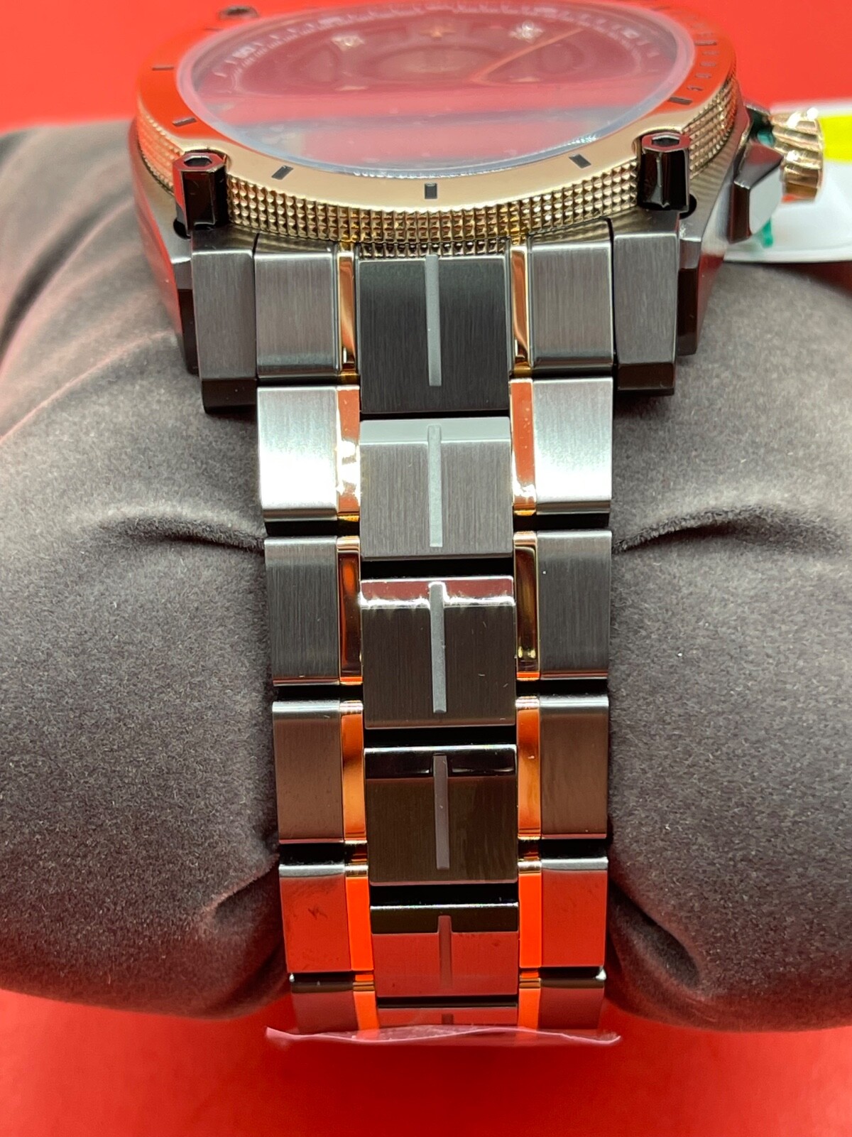 Bulova Precisionist Quartz Diamond Accent 2-Tone Black 46mm Watch 98D149 ROSE G