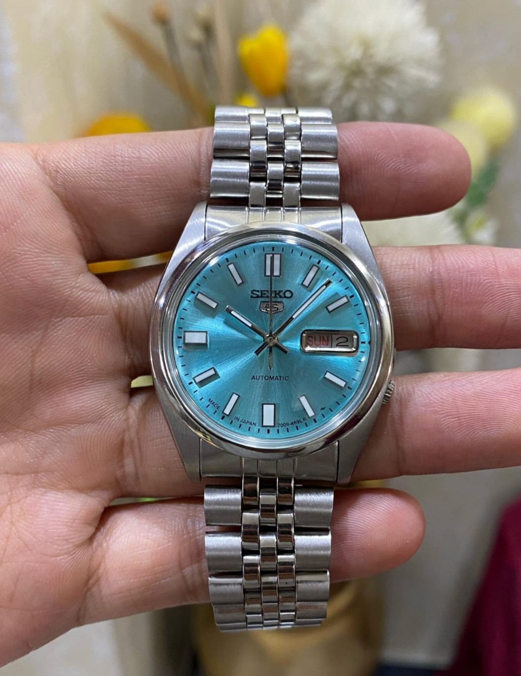 Seiko 5 Automatic Ice Blue 🧊 Dial Men’s Watch Japan Made 7009