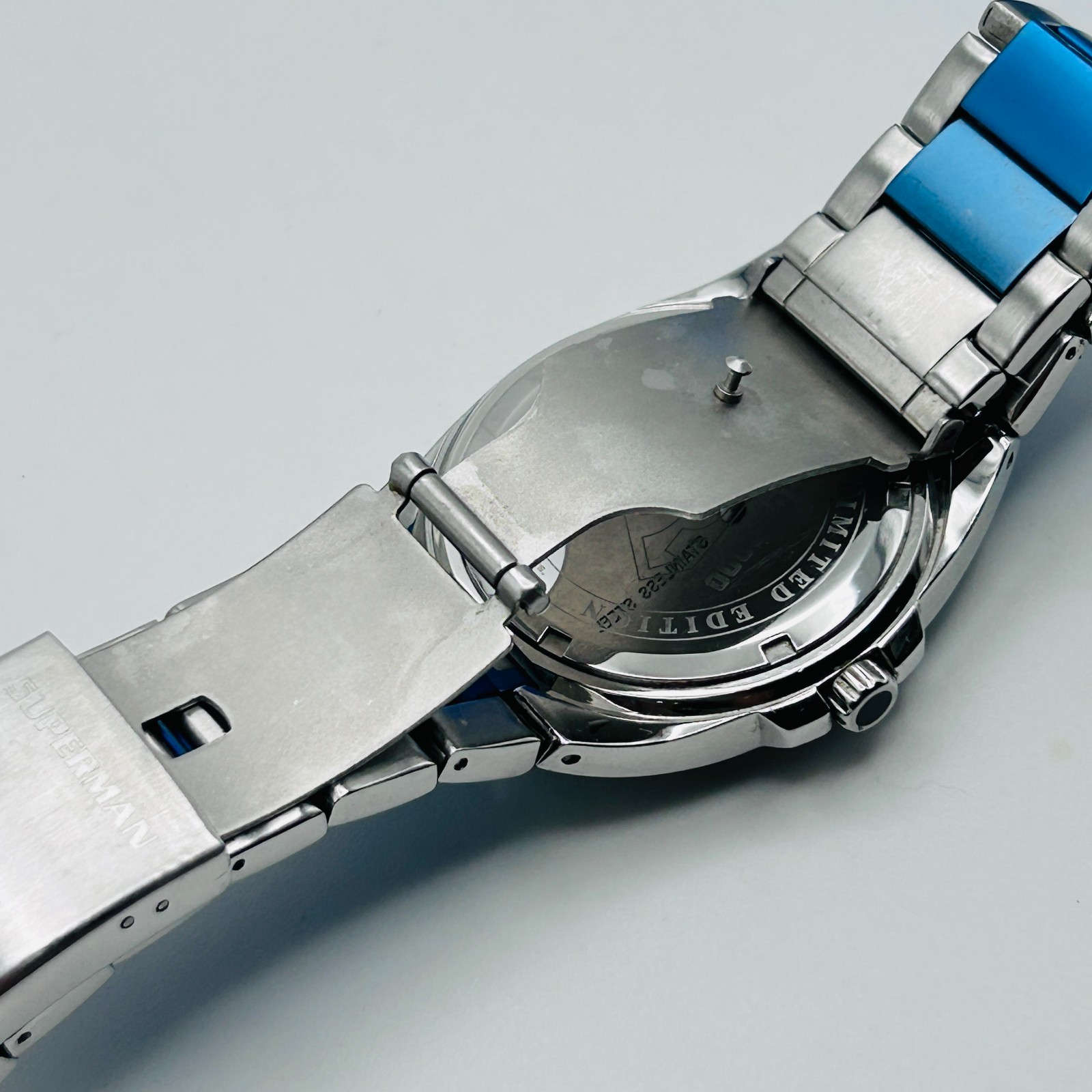 Fossil Superman Limited Edition LL-1007 2109/3000 Watch Blue/Red/Steel
