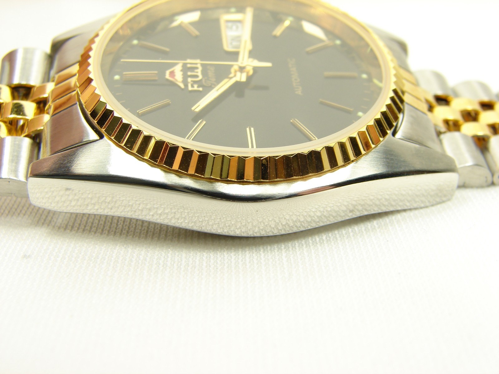 FUJI TIME NOS Automatic Watch