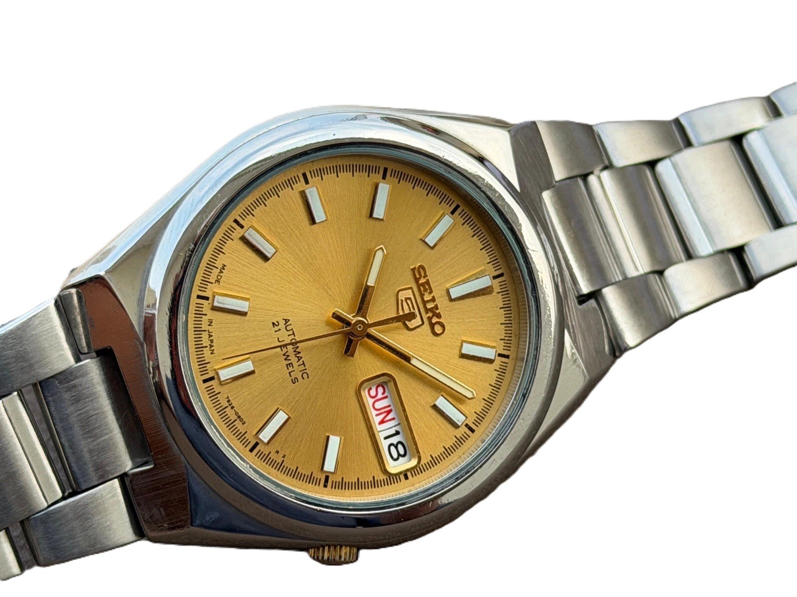 Seiko 5 Automatic Gold Dial Day Date Men’s Watch 21 Jewels Vintage 7S26 Japan